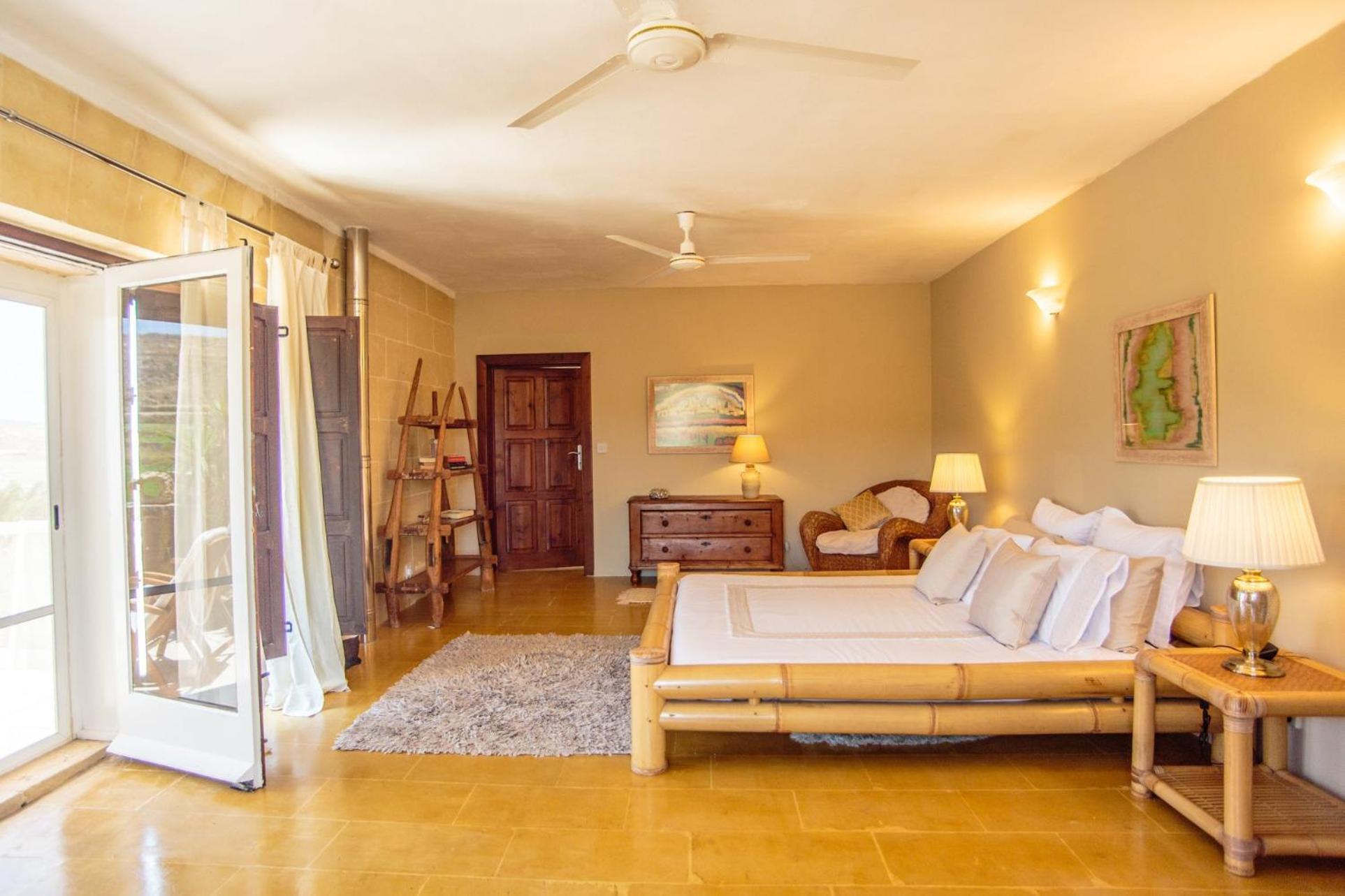Double Room with Balcony