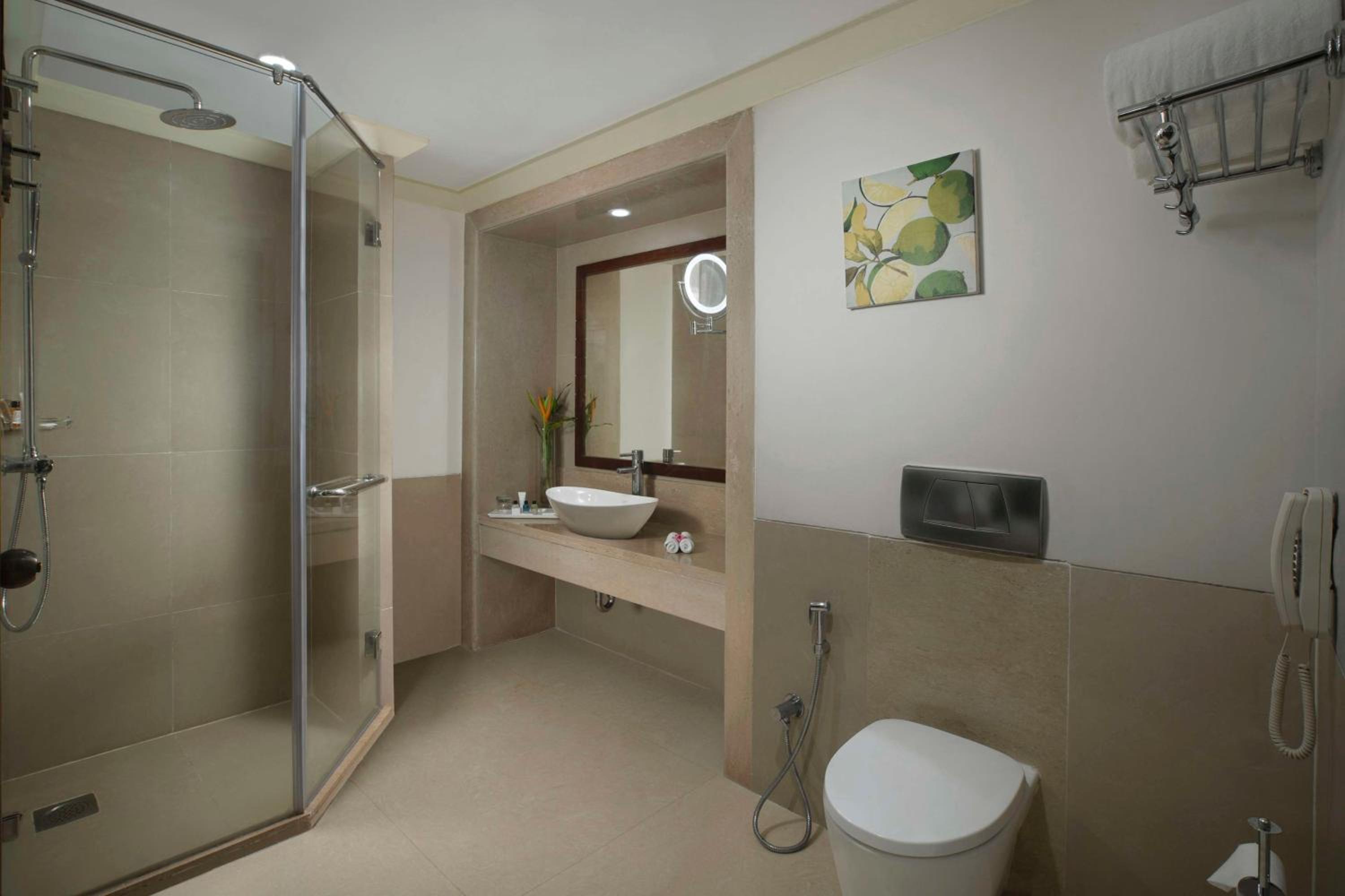 Executive suite with Balcony - 10% Discount of Food & Soft Beverages and SPA, 1 Goan Wine Bottle photo 3