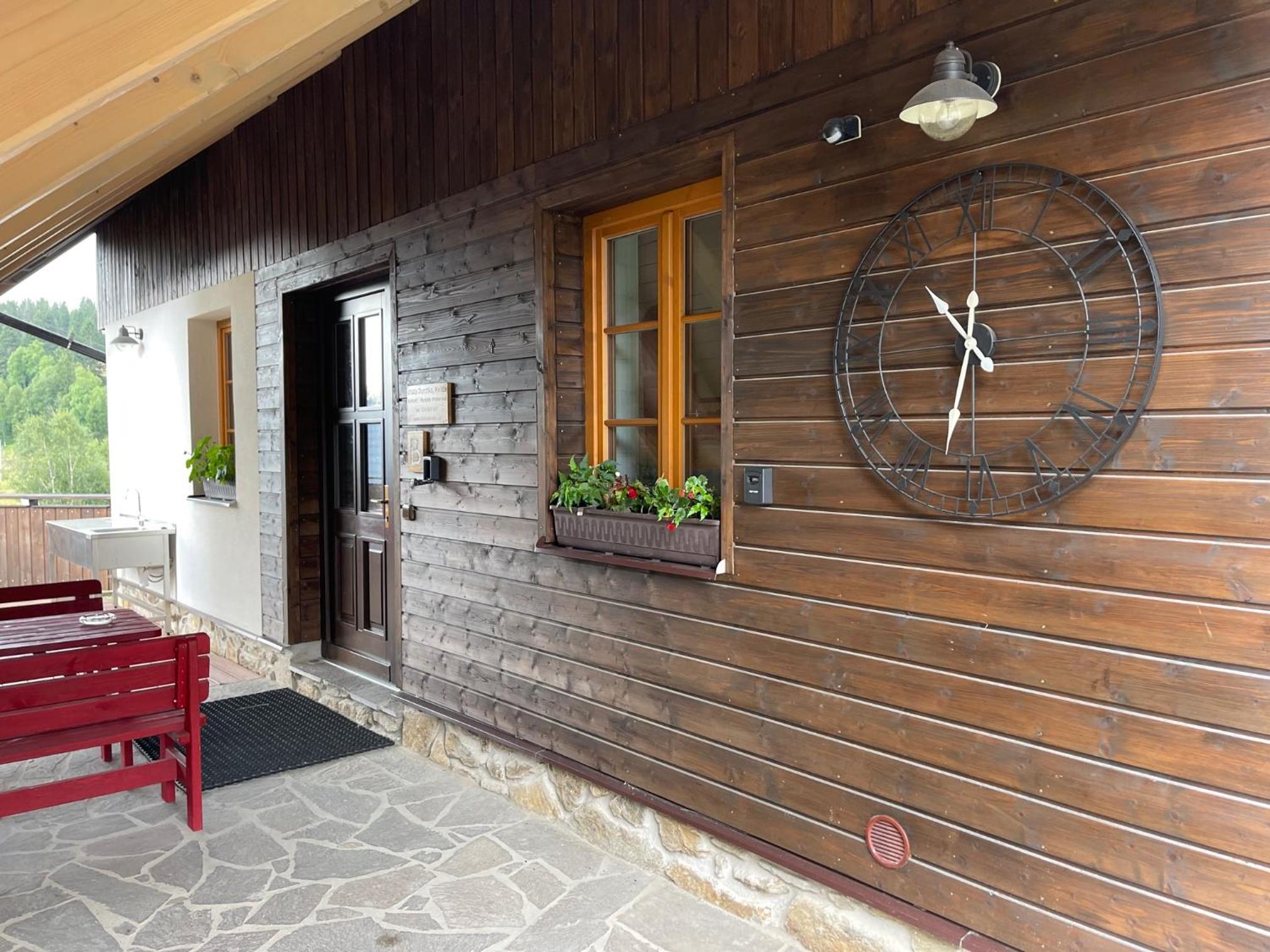 Superior Chalet photo 2