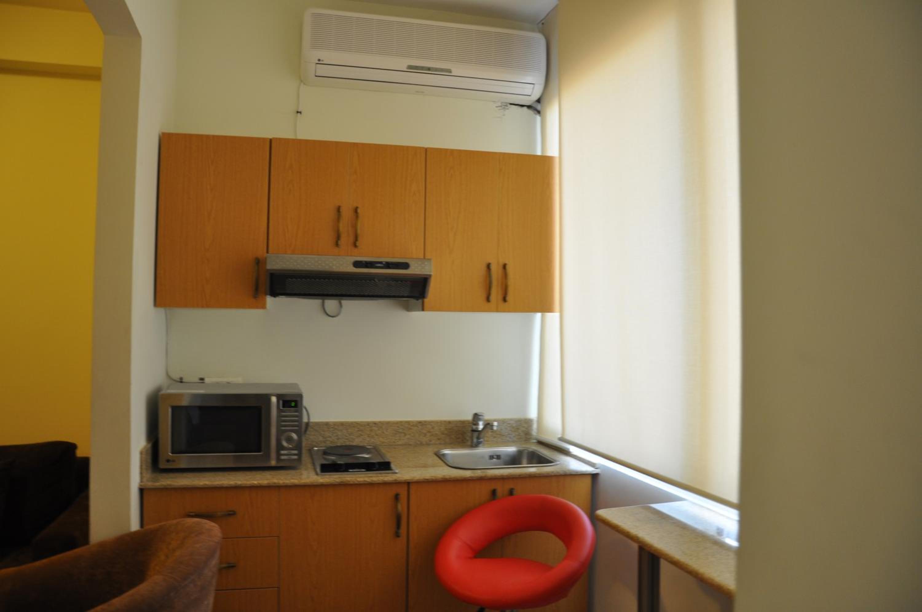 Standard Studio - Photo 9