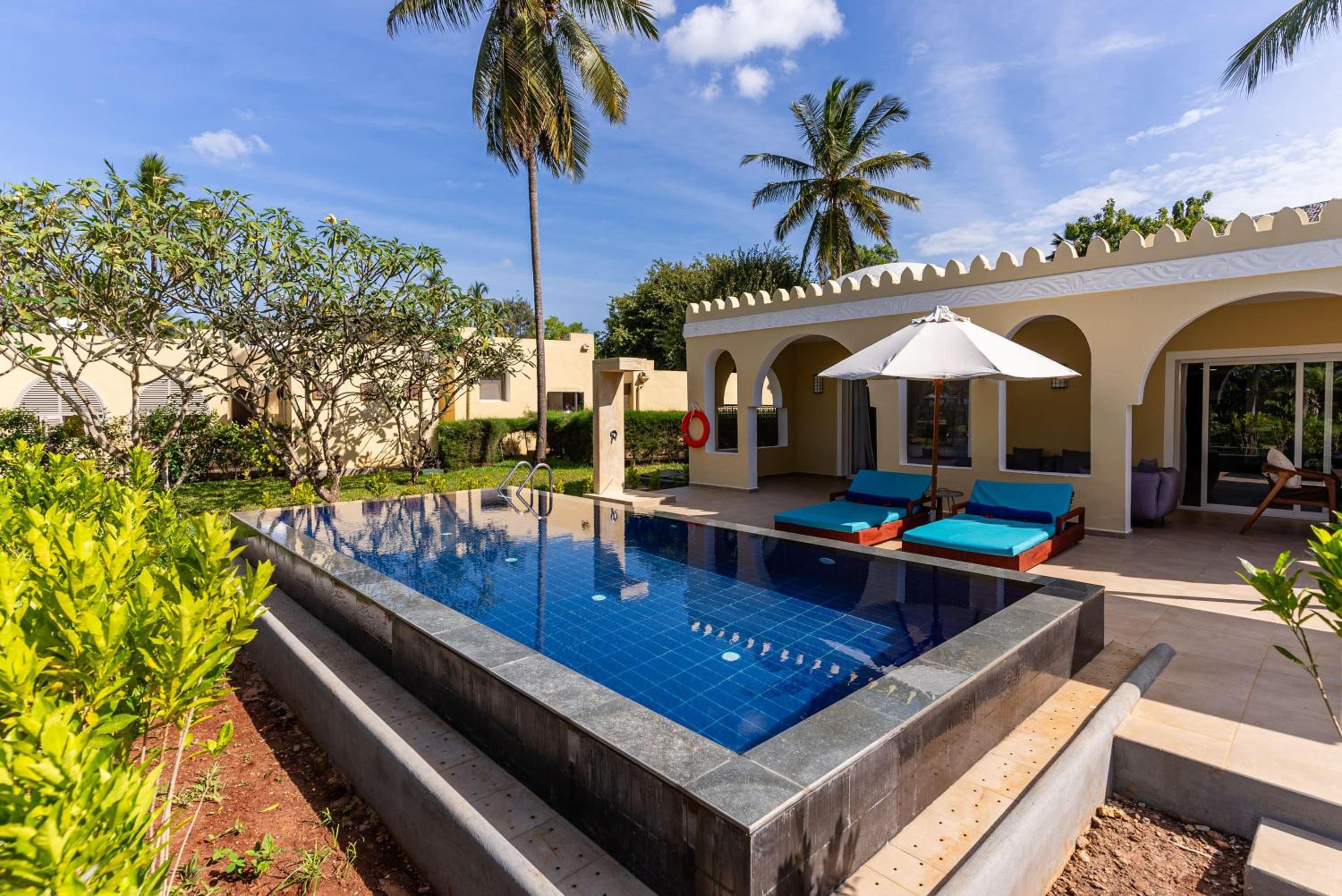 Villa with Private Pool photo 2