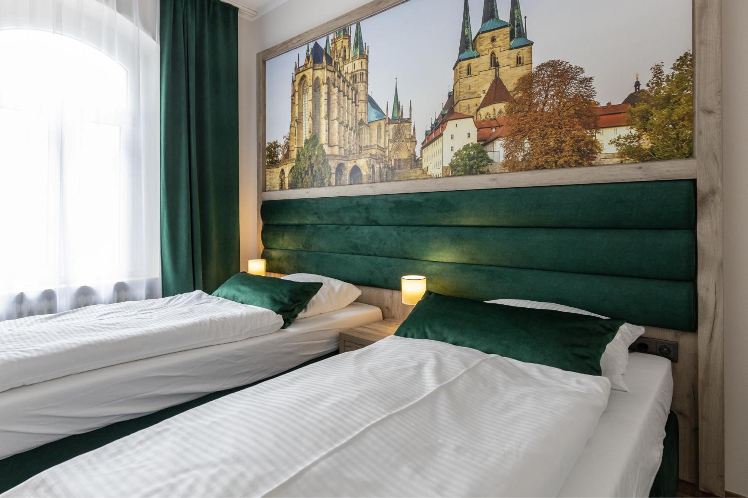 One-Bedroom Apartment - Photo 7