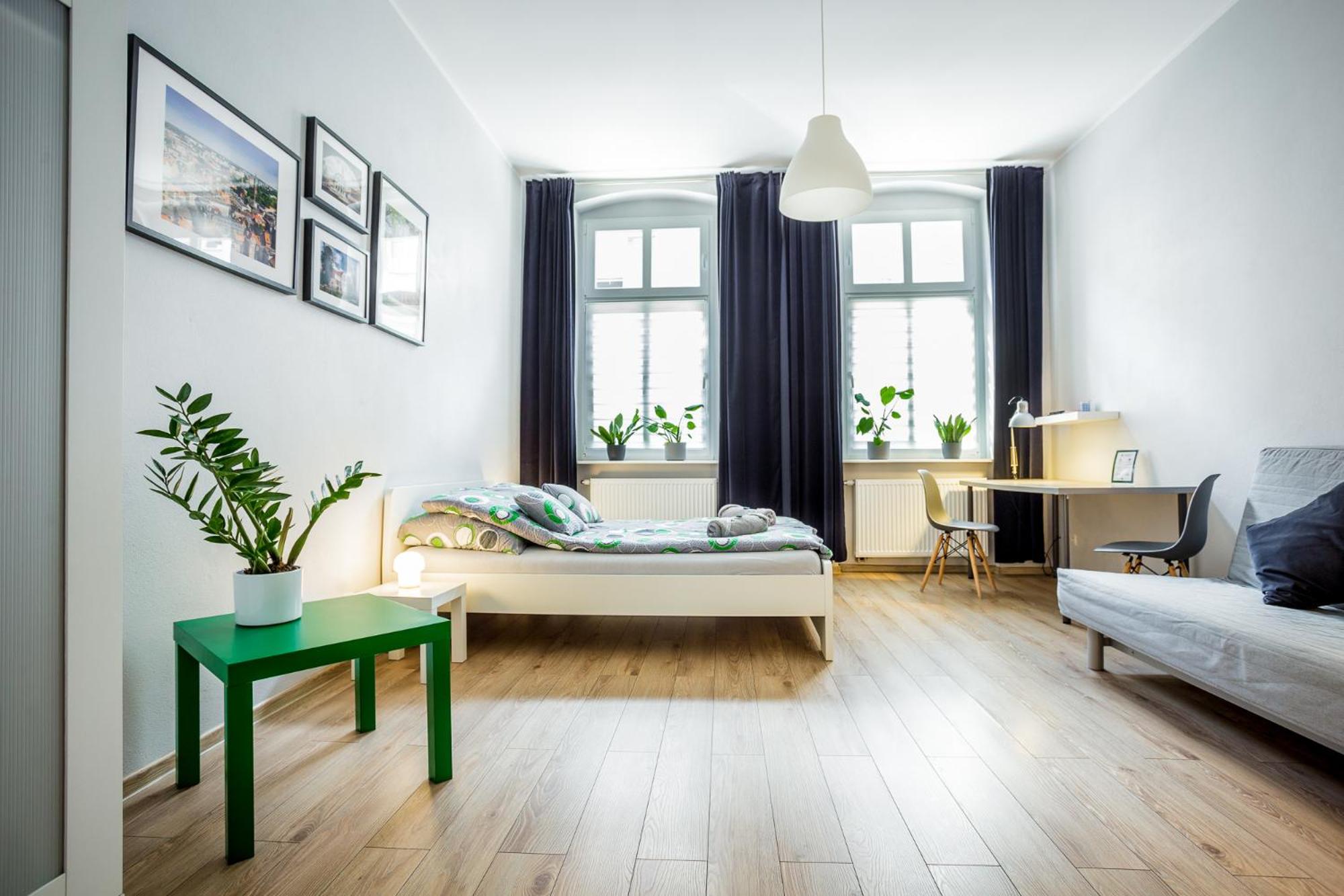 Quadruple Room with Shared Bathroom