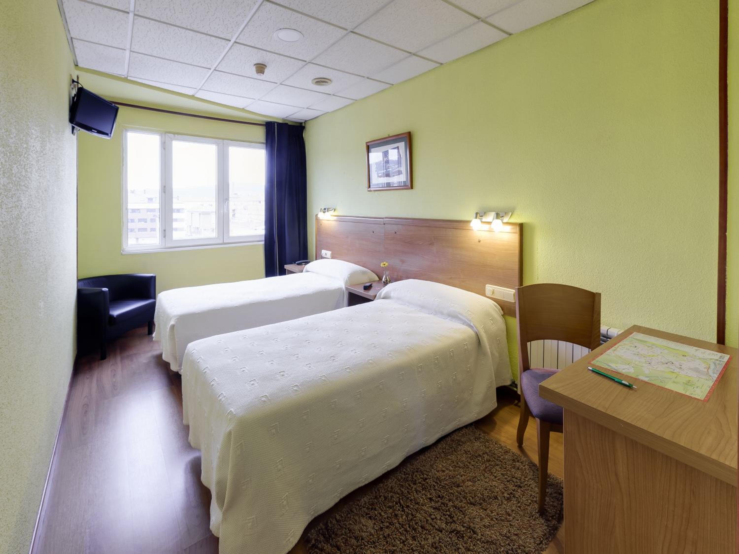 Double or Twin Room photo 2