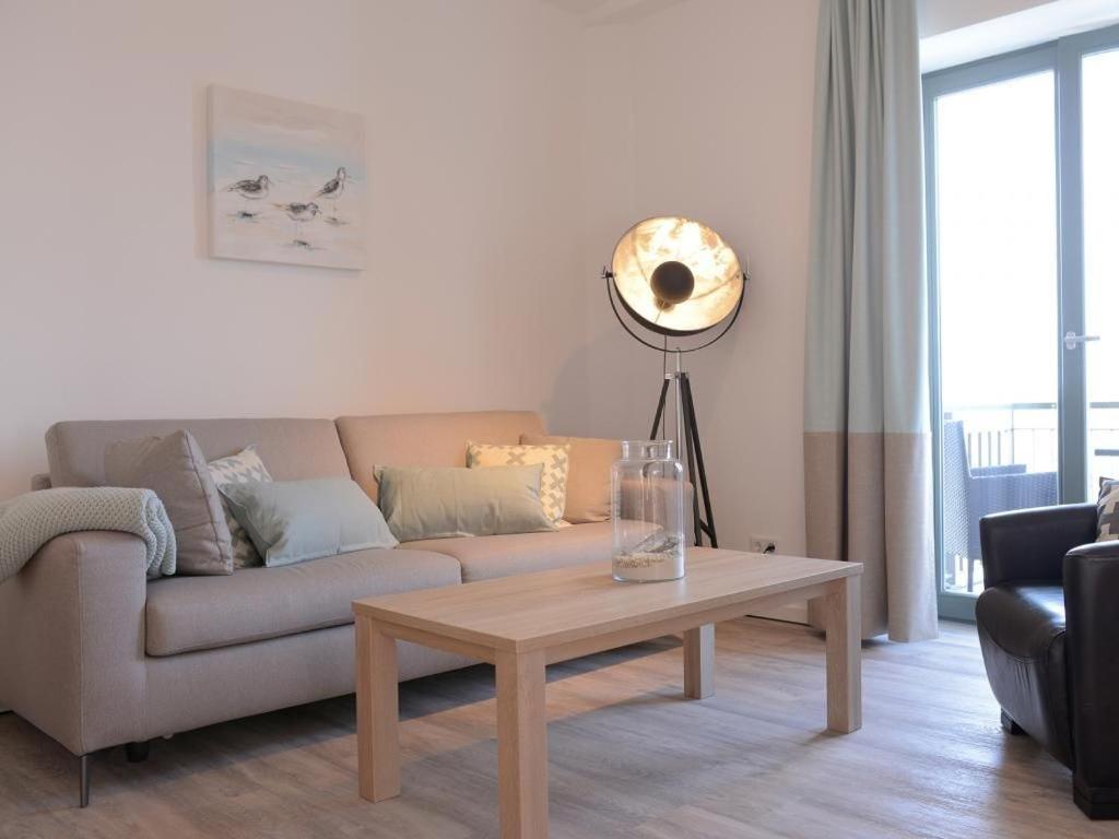 One-Bedroom Apartment with Balcony