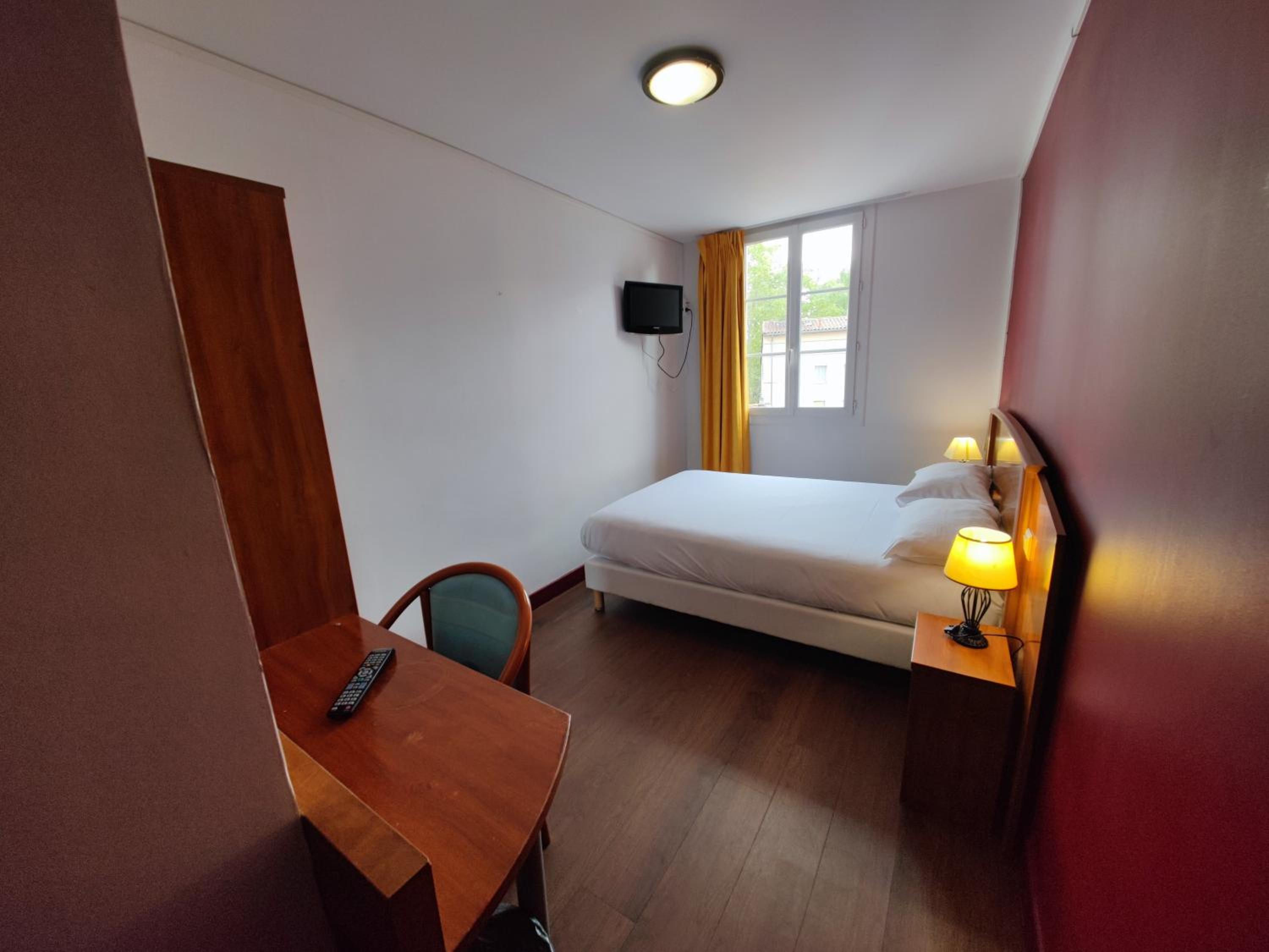 Standard Room - Photo 4