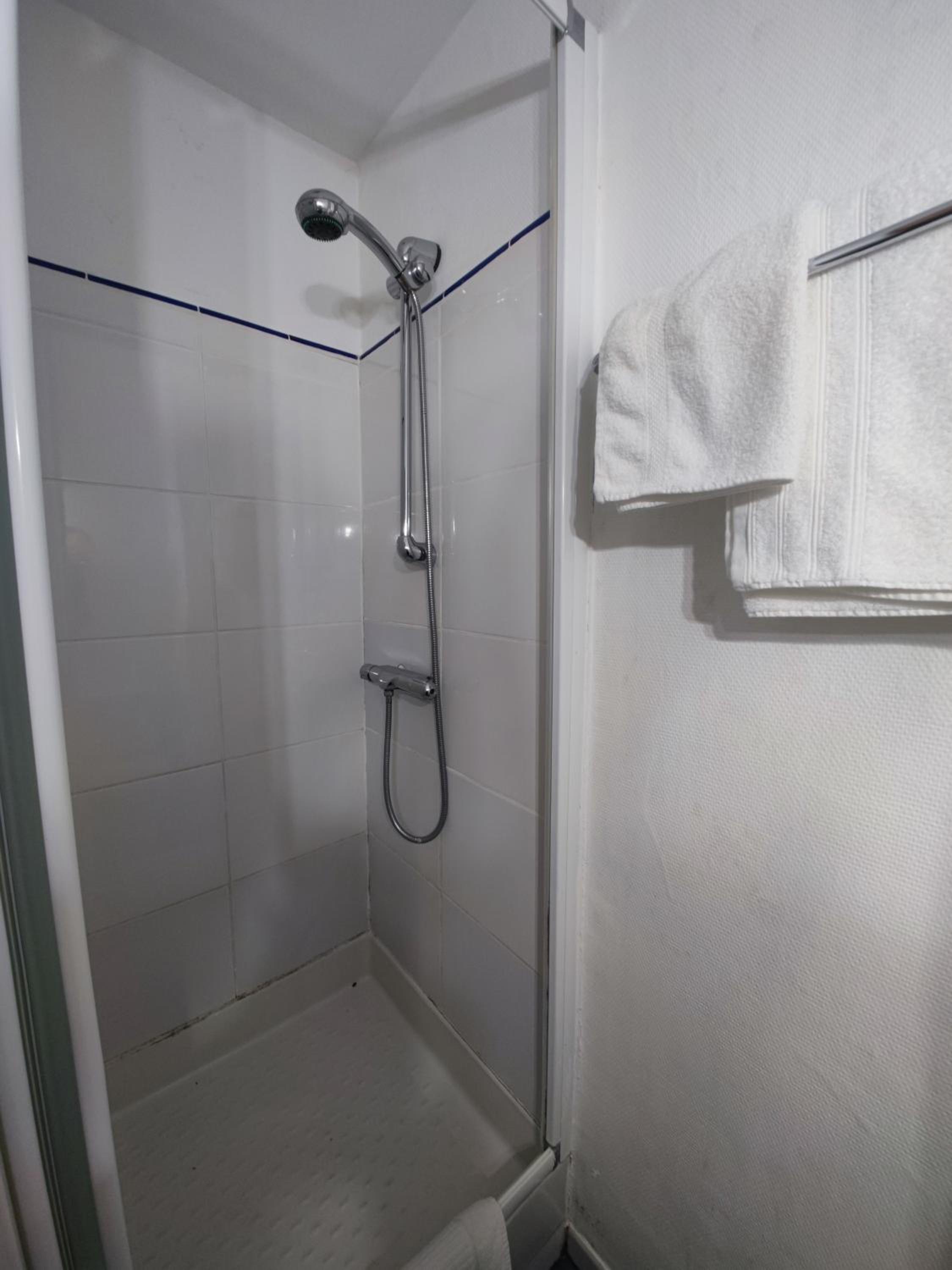 Budget Single Room photo 3
