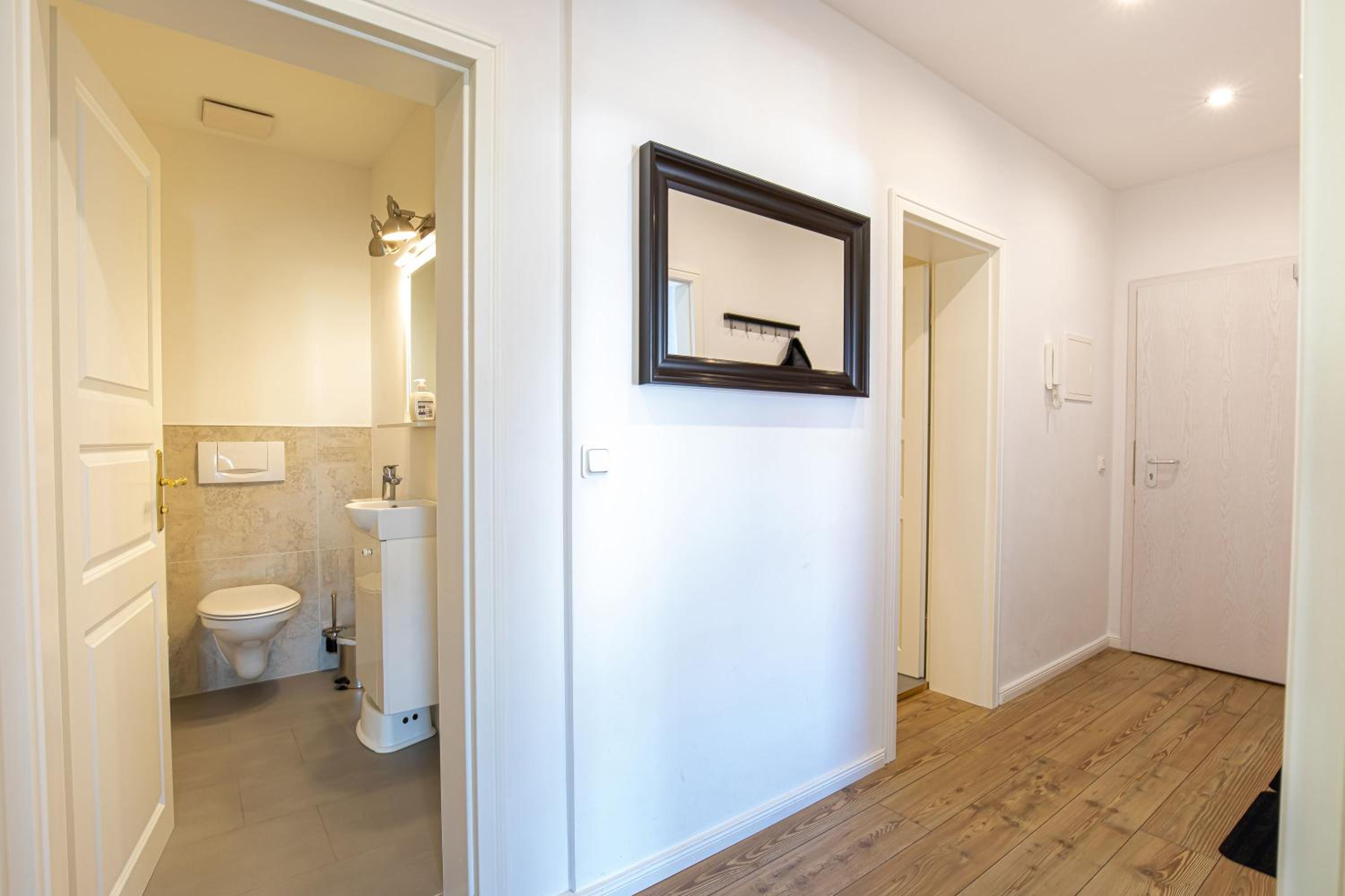 Apartment photo 3