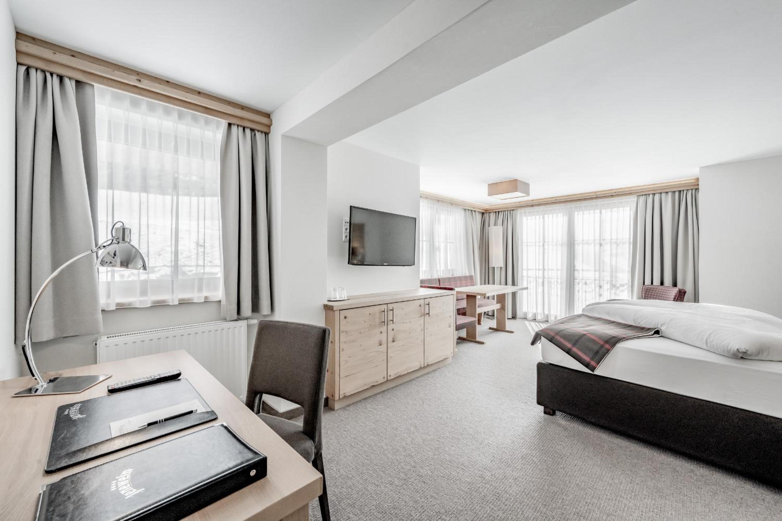 Suite photo 1