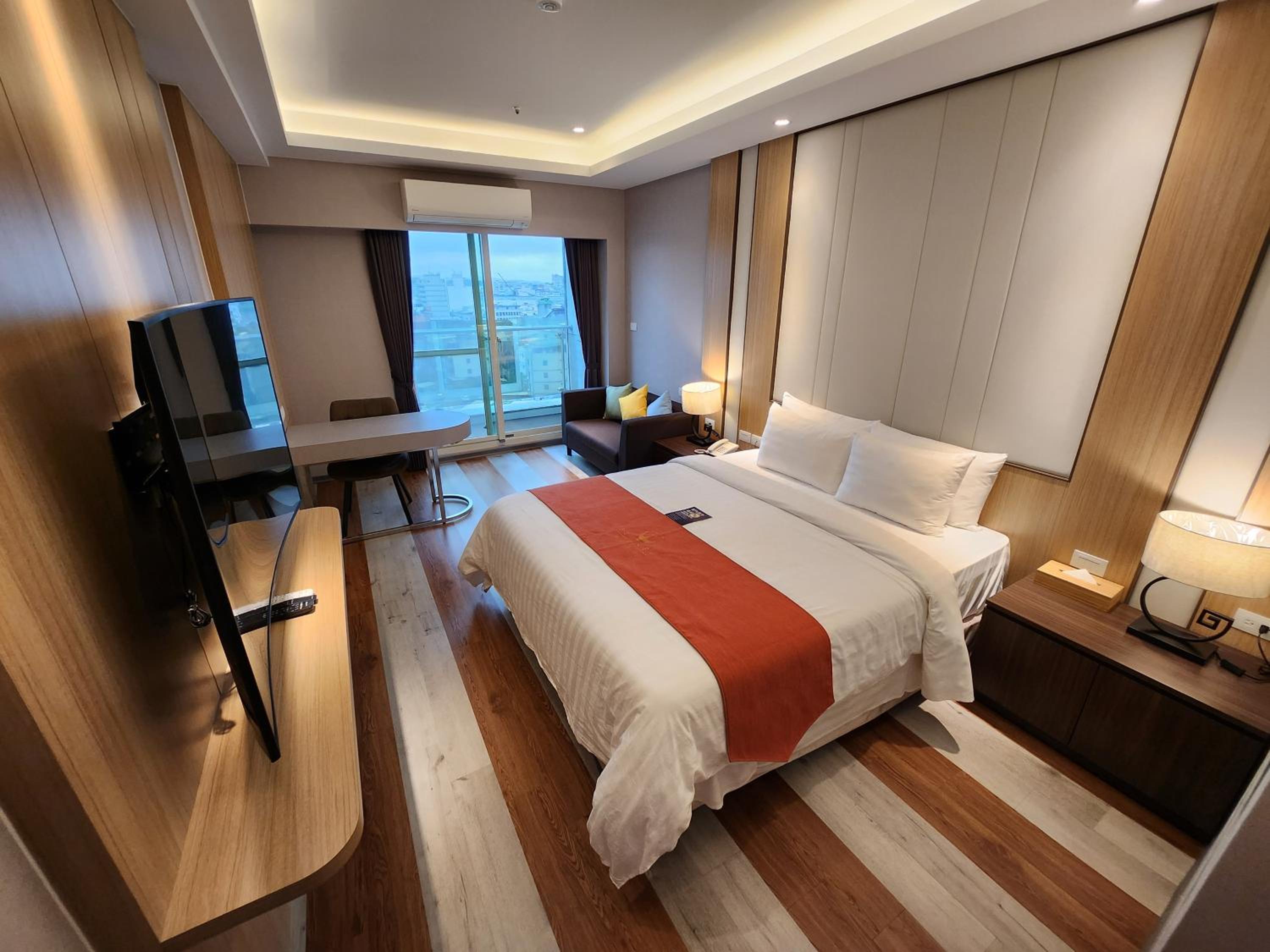 Deluxe Double Room with Balcony