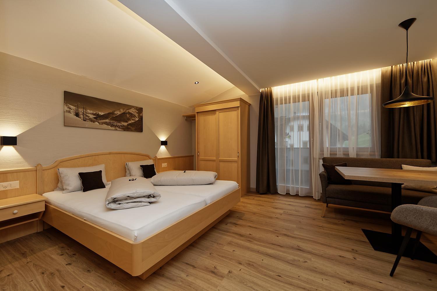 Apartment (2 Adults)