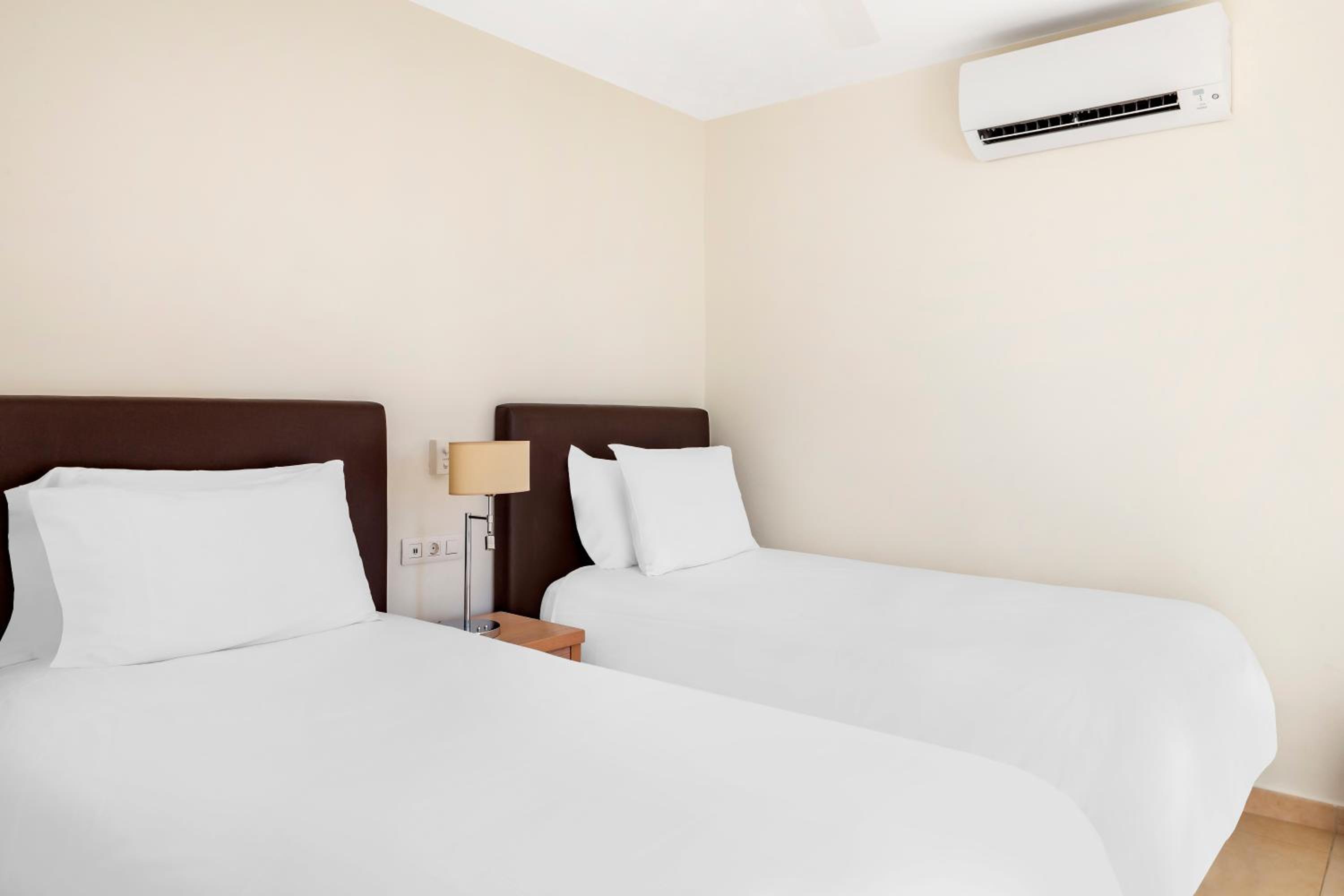 Two-Bedroom Apartment thumbnail 6