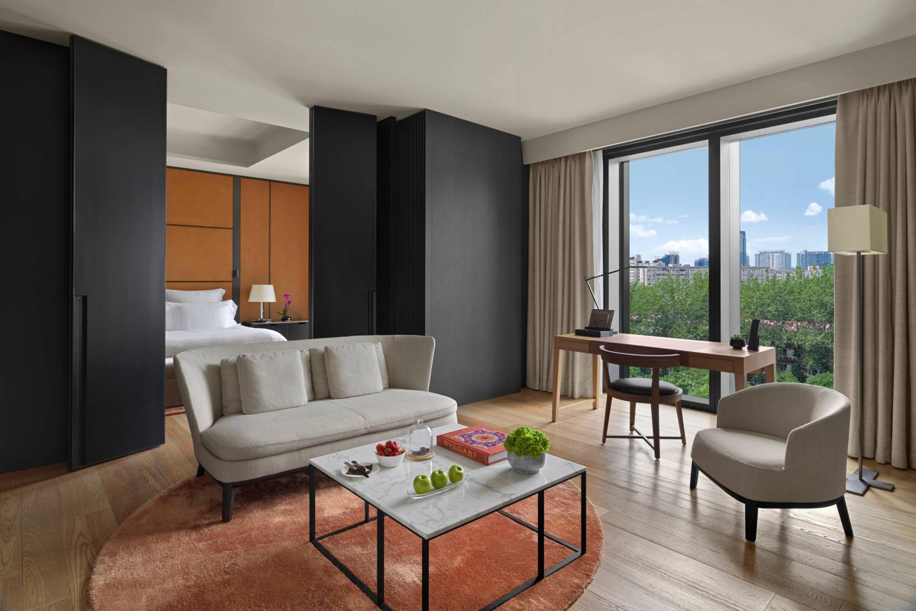 One-Bedroom Junior Suite with City View (Free Mini-bar soft drinks & beers + 1 free extra bed with 1 breakfast + 1.9 mi pick-up or drop-off service + Berluti shoe shinning & pressing service) photo 1