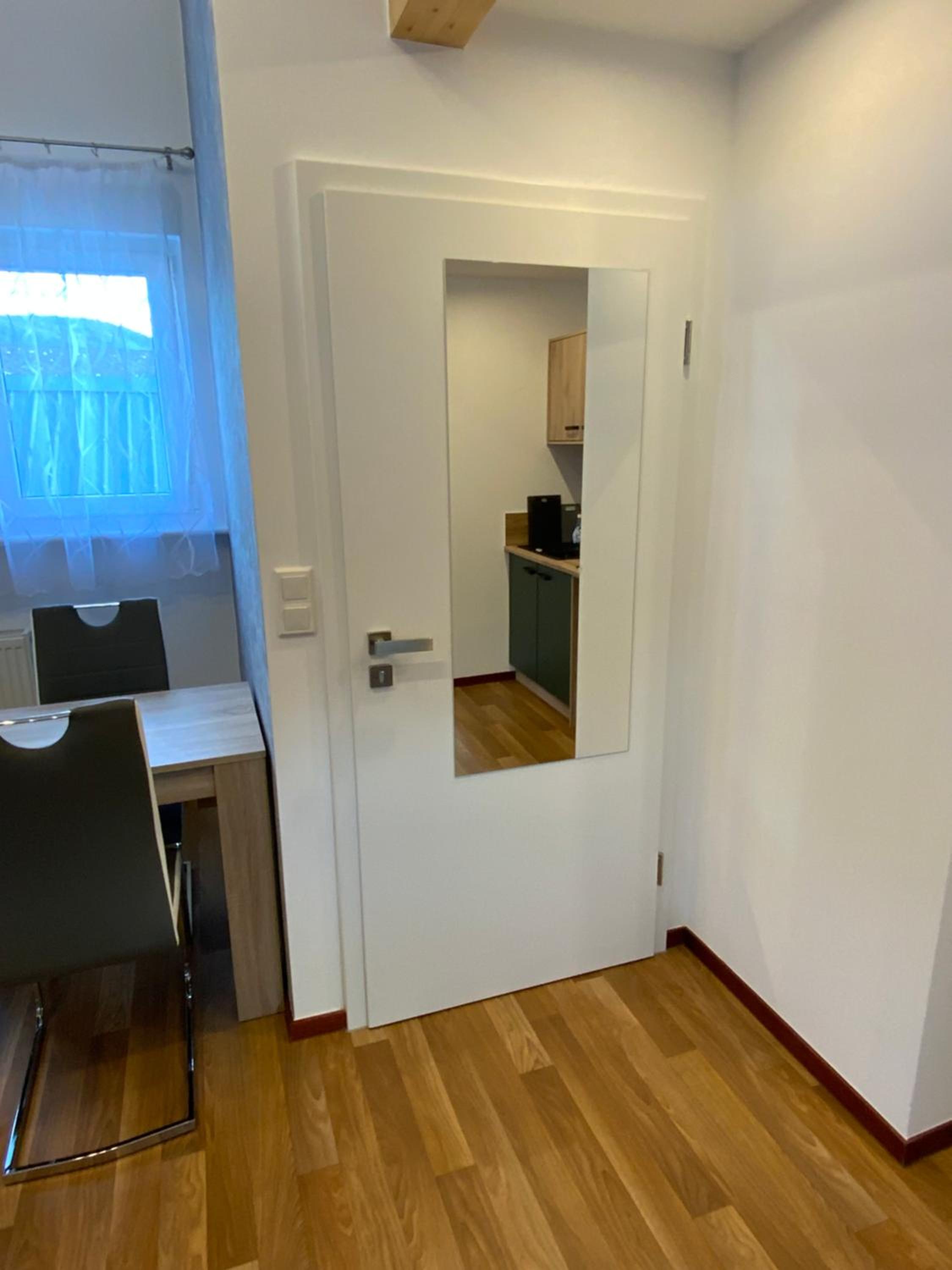 Studio Apartment photo 1