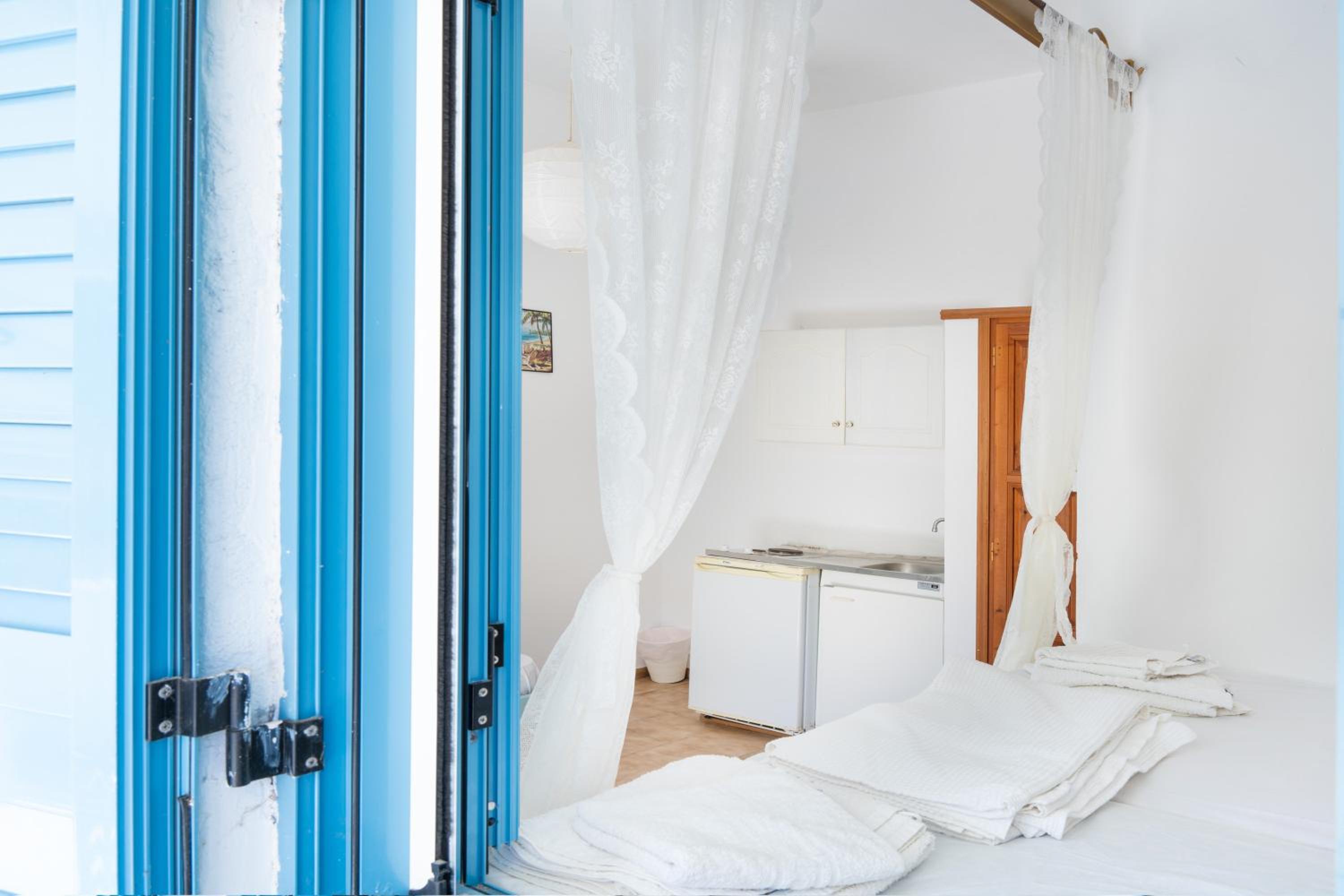 One-Bedroom House