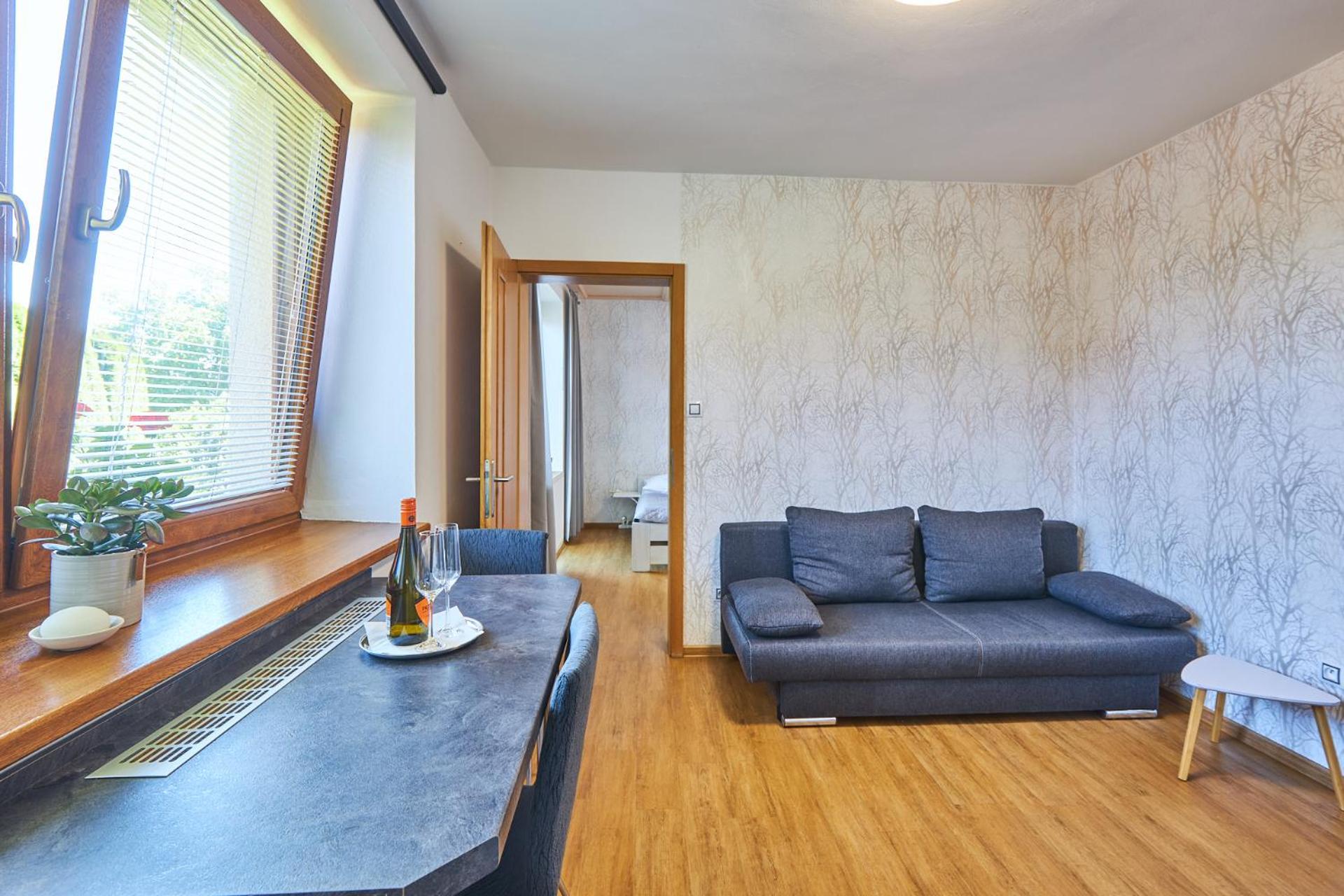 Suite with Terrace - Photo 8
