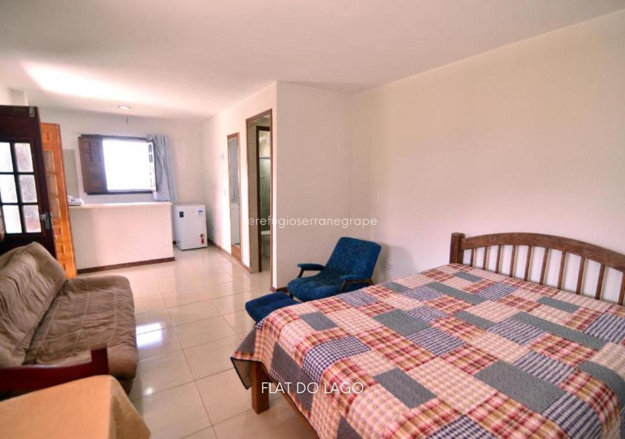 One-Bedroom House photo 2