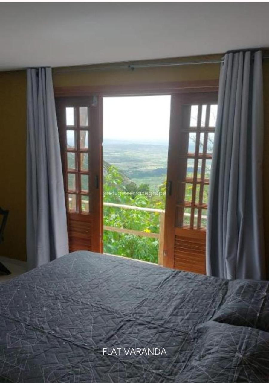 One-Bedroom Apartment with Balcony photo 2