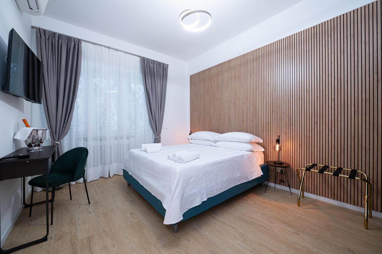 Deluxe Family Suite photo 1
