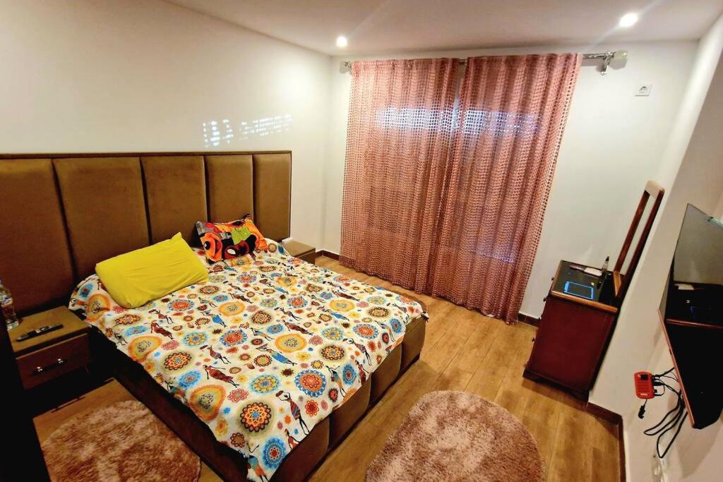 One-Bedroom Apartment photo 3