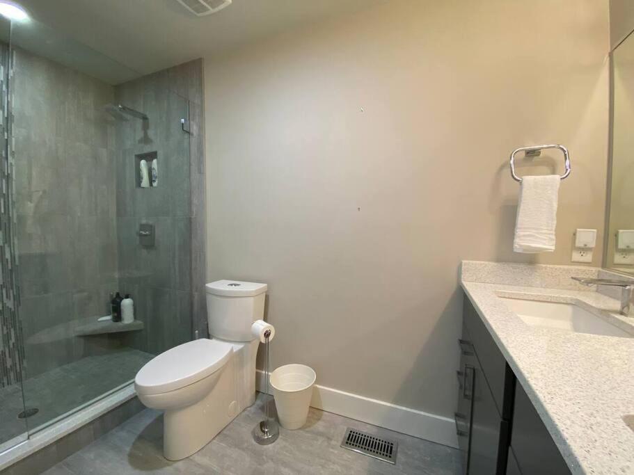 Four-Bedroom House photo 2