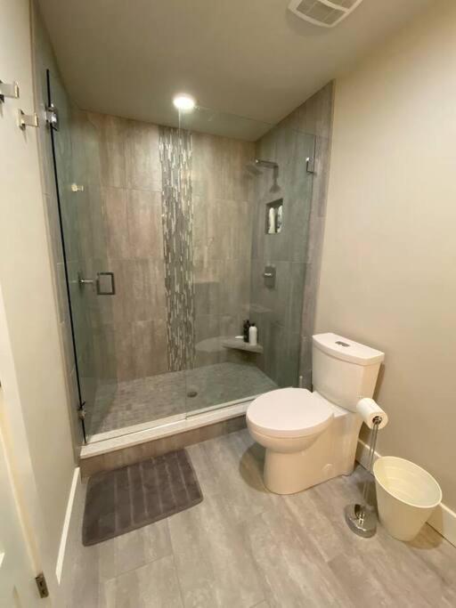 Four-Bedroom House photo 3