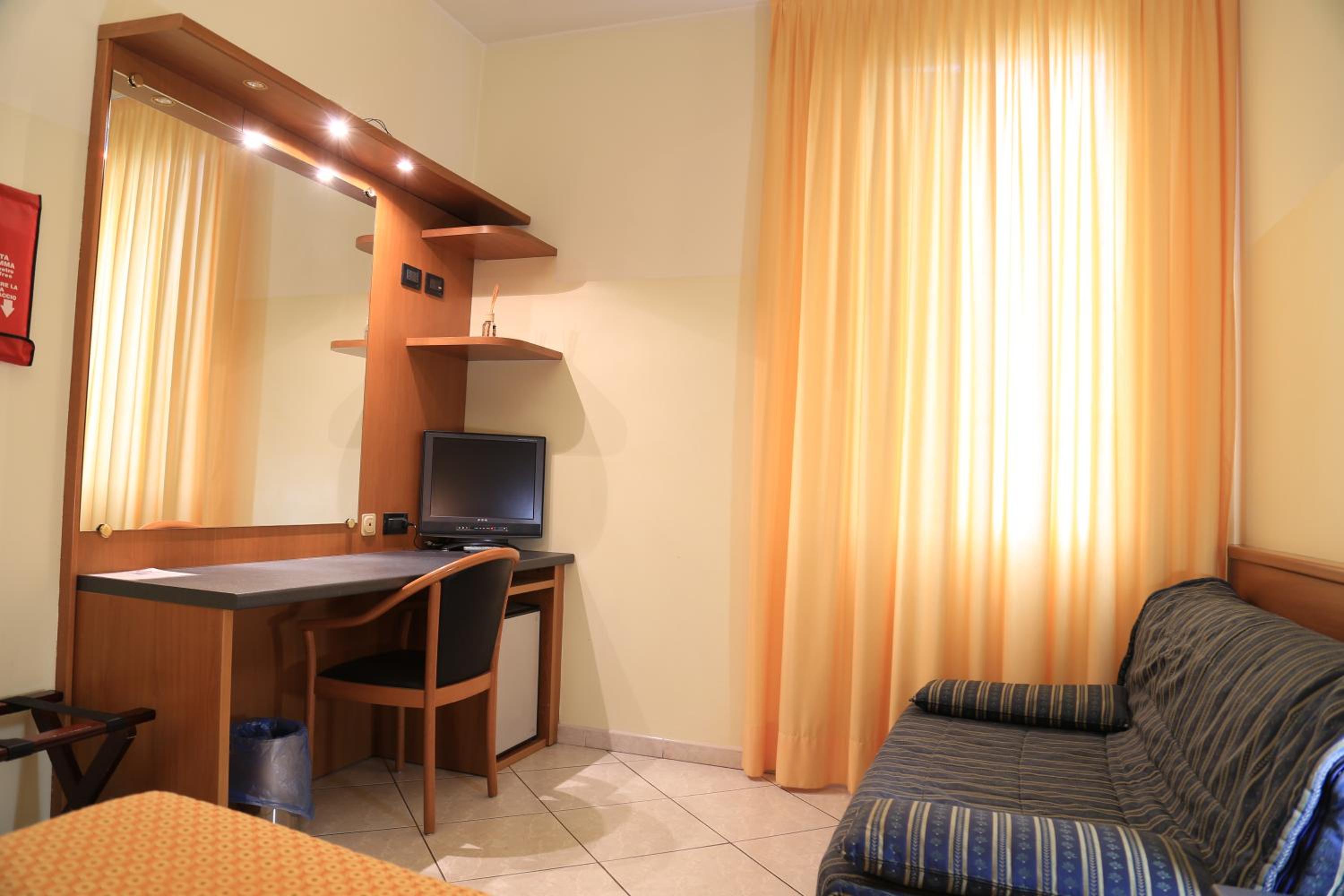 Twin Room photo 3