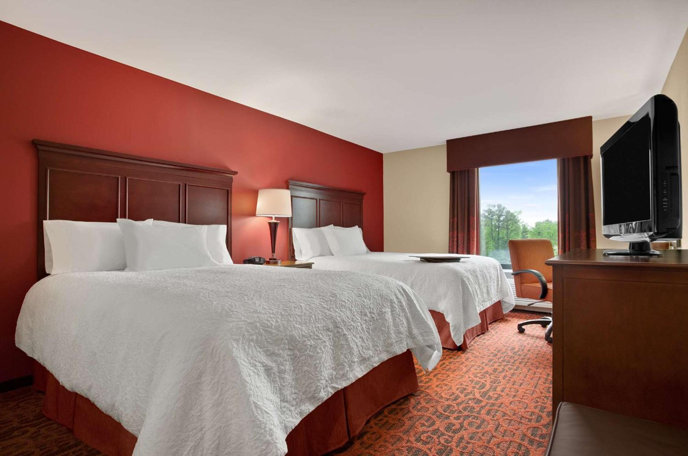 Room with Two Queen Beds - Non-Smoking photo 1