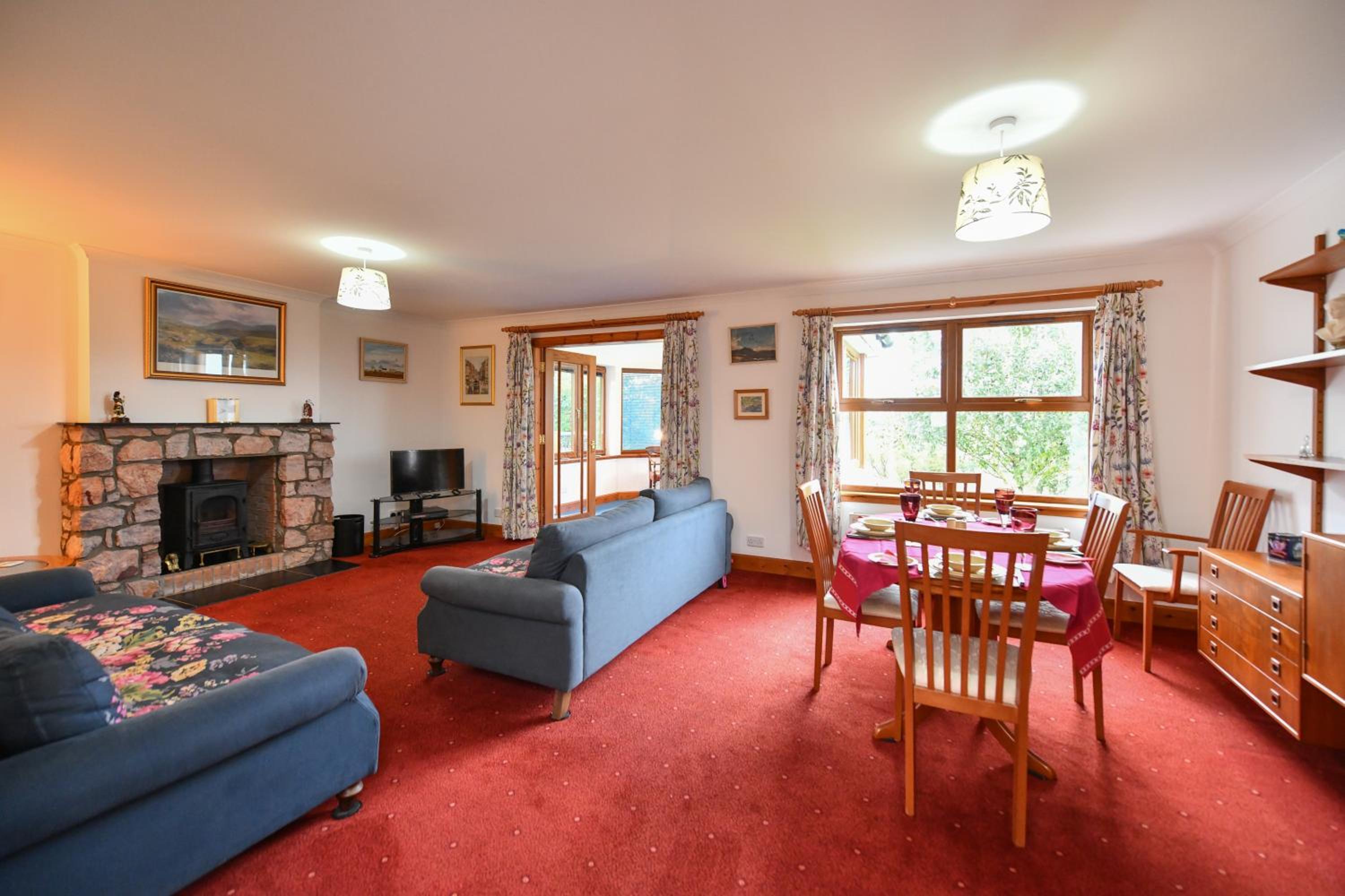 Bungalow photo 1