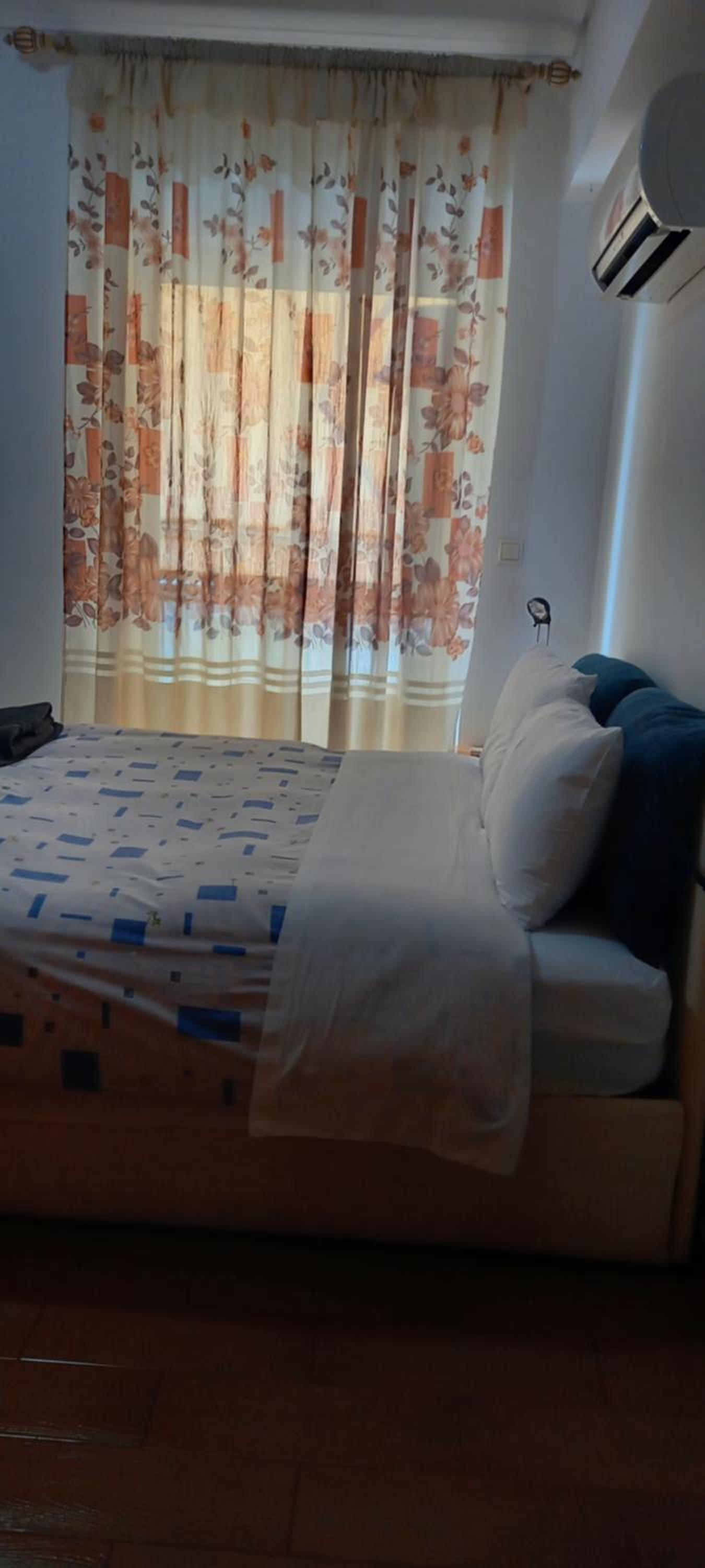 Apartment - Photo 1