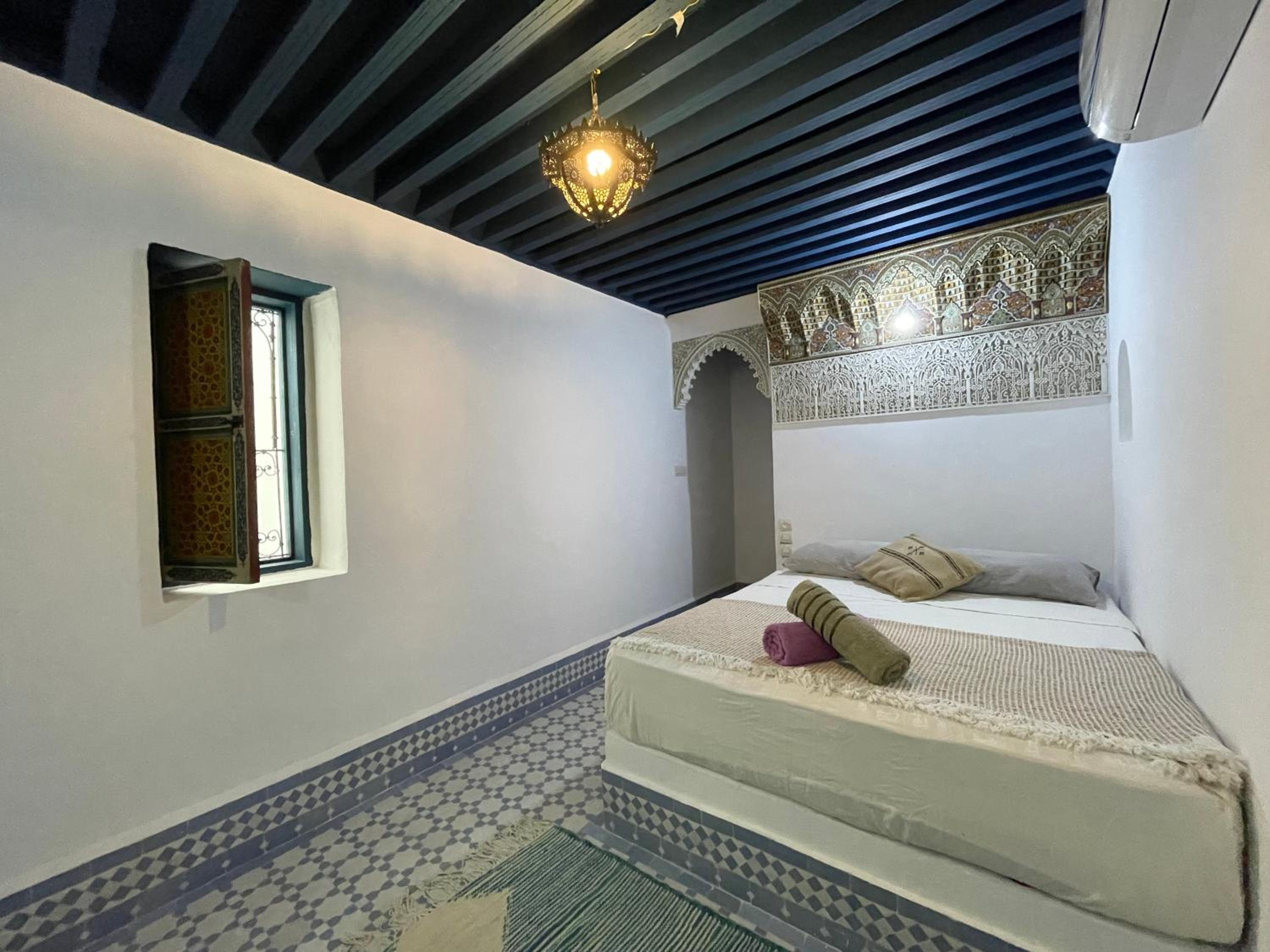 Double Room with Private Bathroom - Photo 1