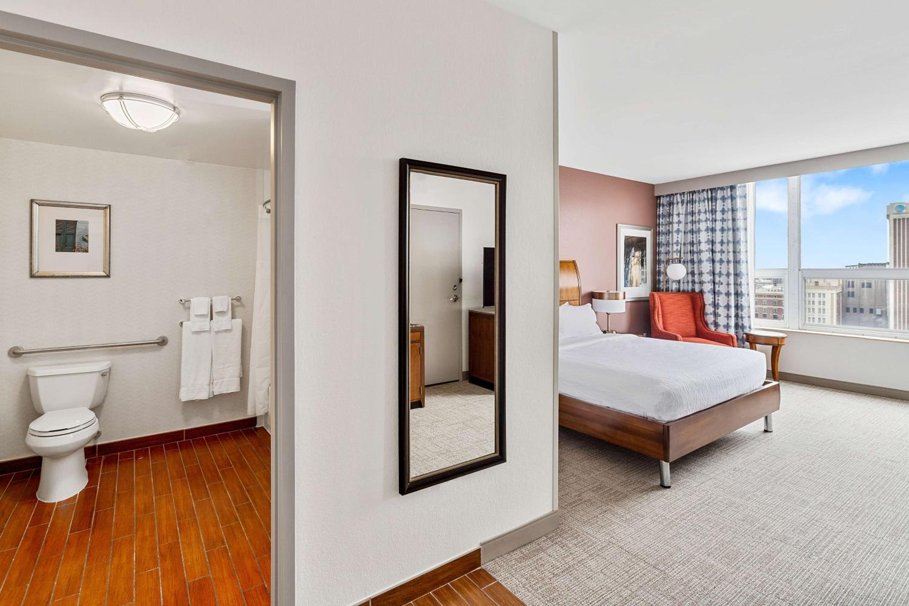 One-Bedroom King Suite with Sofa Bed - Photo 1
