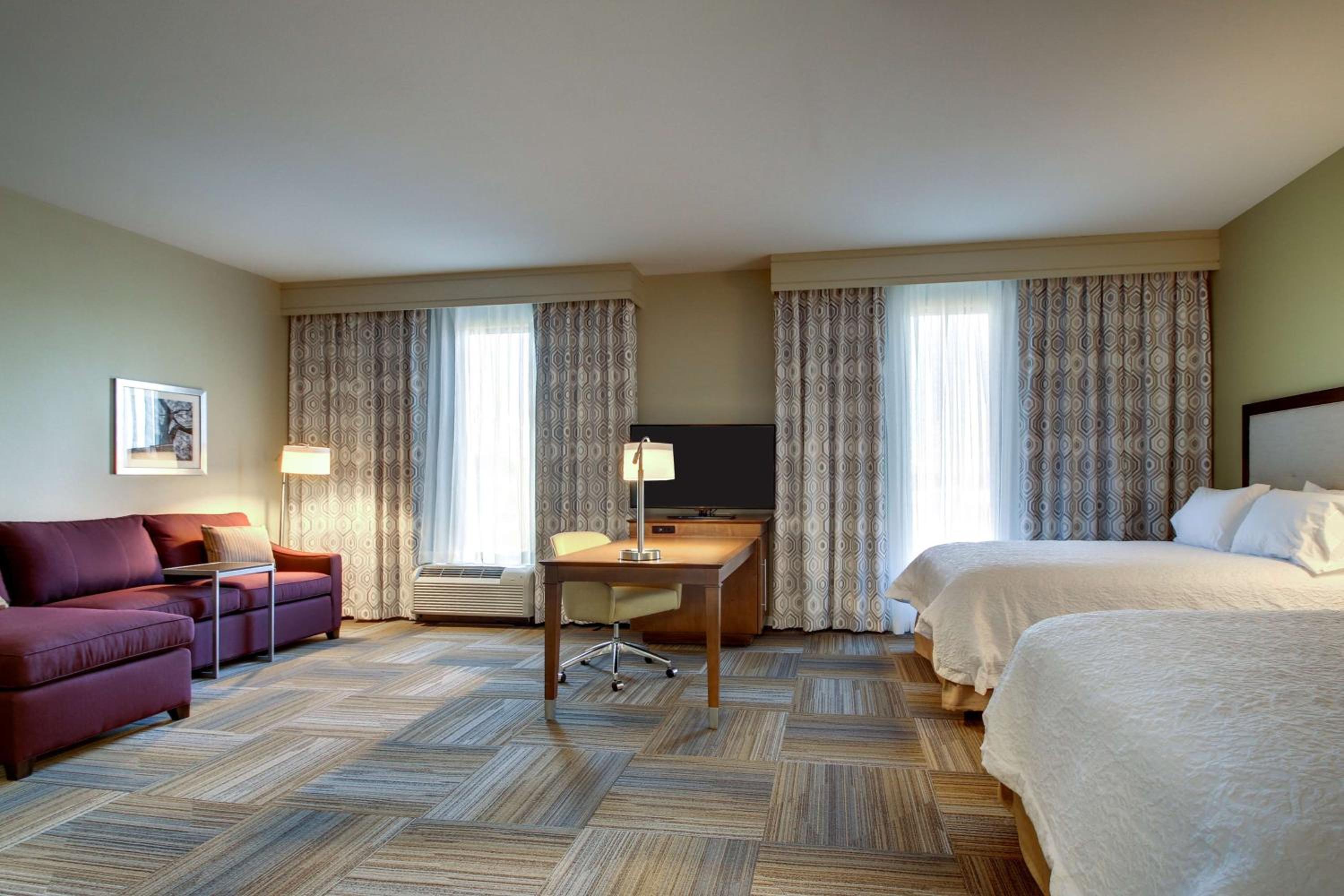 Queen Studio Suite with Two Queen Beds - Non-Smoking photo 1