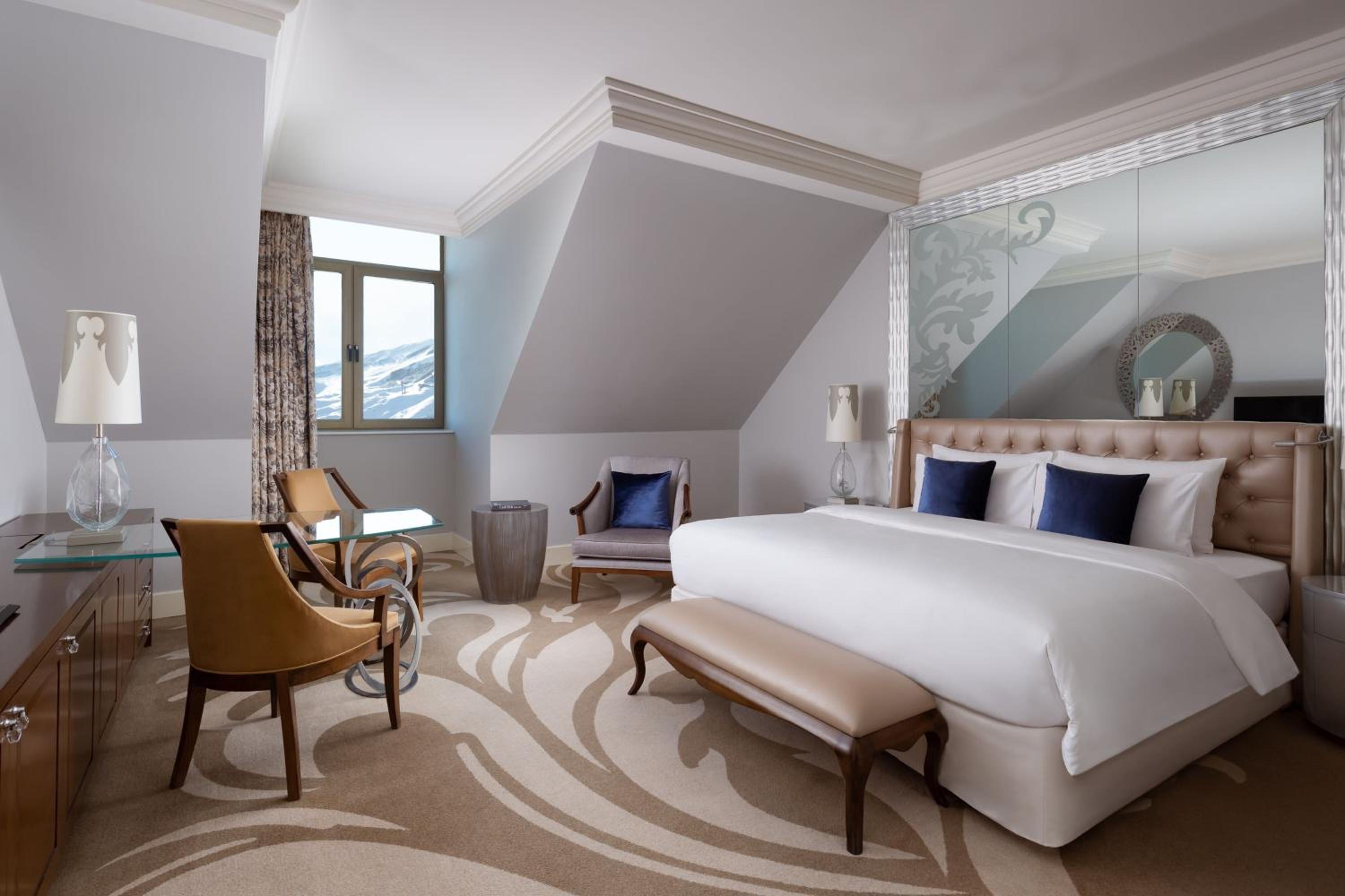 Deluxe King or Twin Room photo 2