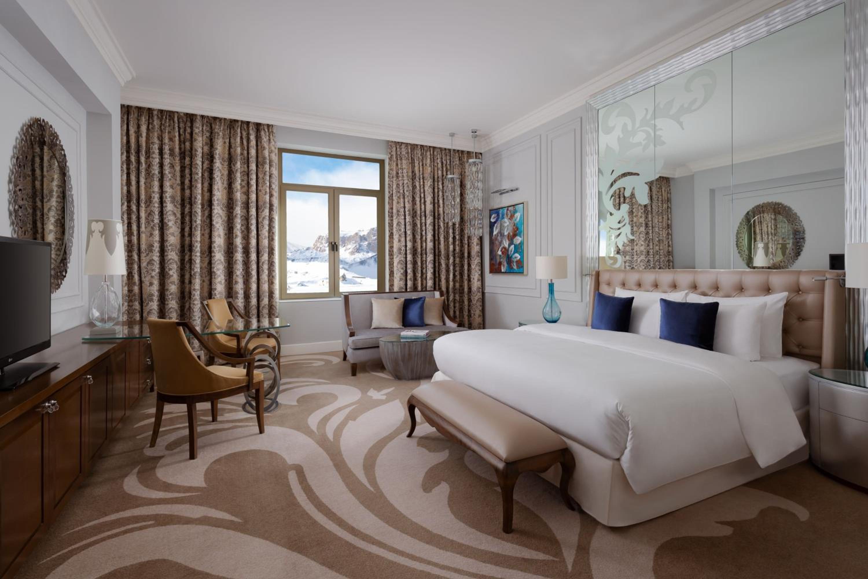 Deluxe King or Twin Room photo 3
