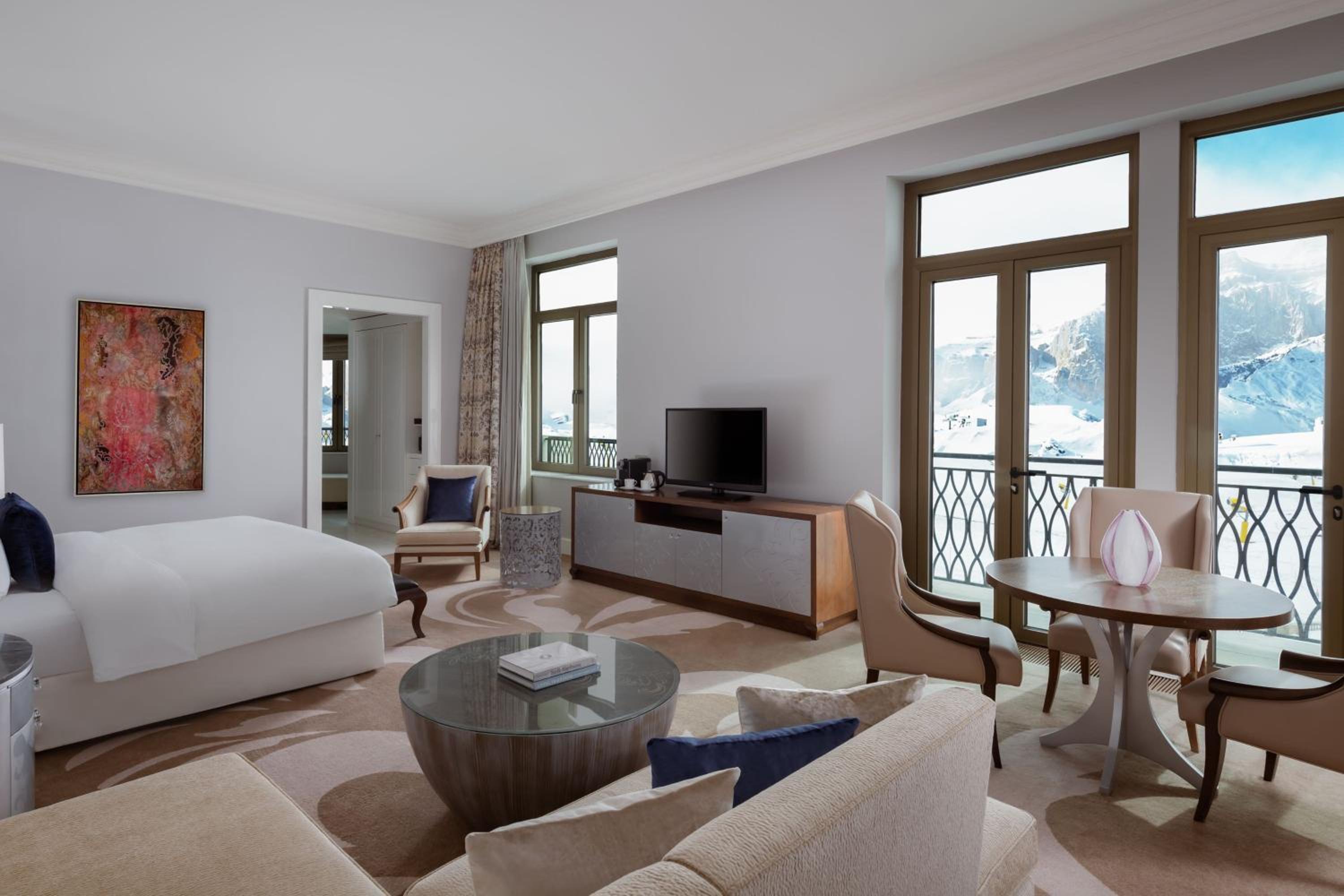 King Junior Suite with Balcony and Mountain View
