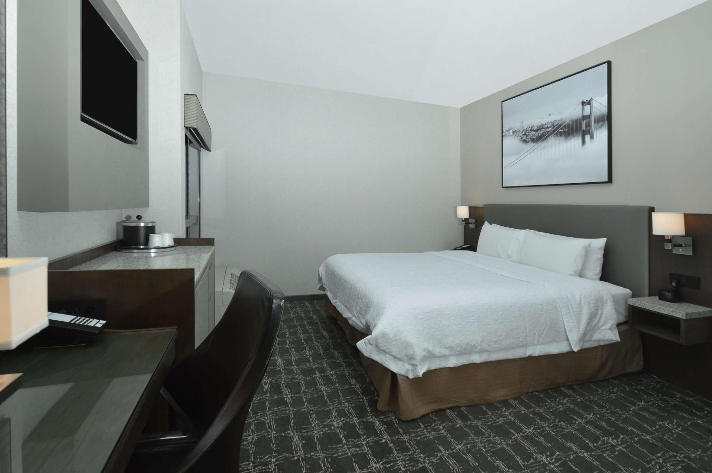 Executive King Room - Non-Smoking photo 1