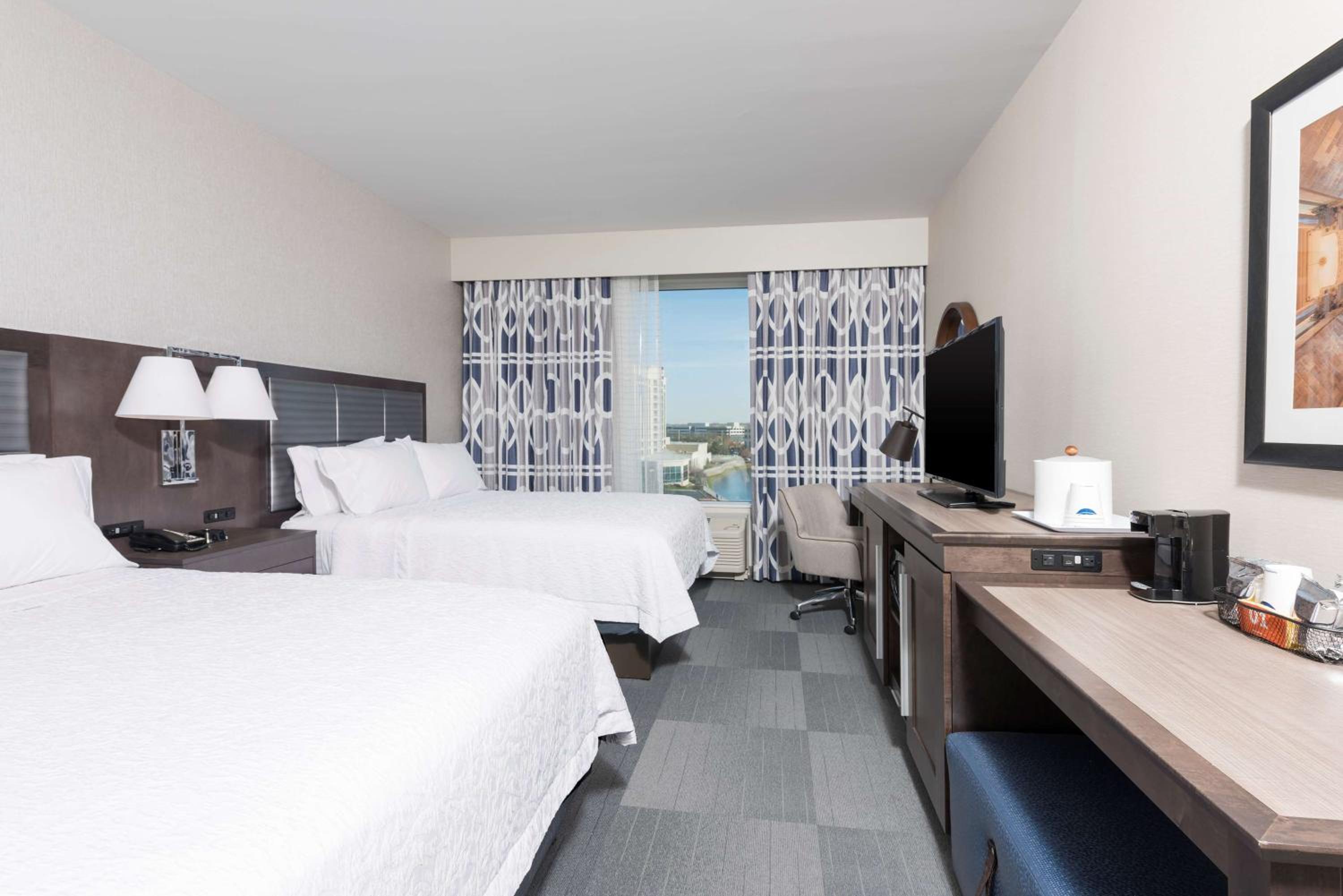Queen Room with Two Queen Beds - Non-Smoking