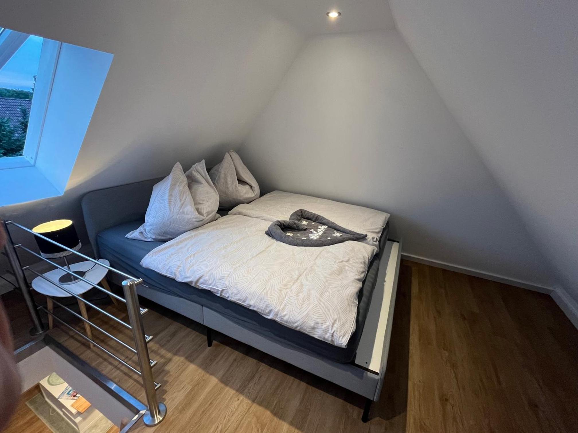 One-Bedroom Apartment photo 2