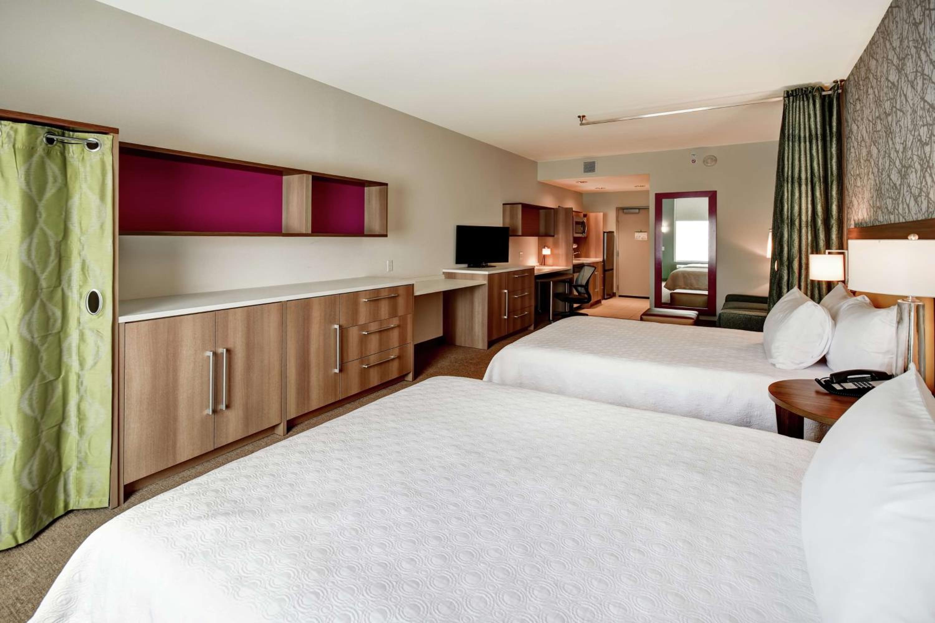 Studio Suite with Two Queen Beds - Hearing Access/Non-Smoking photo 1