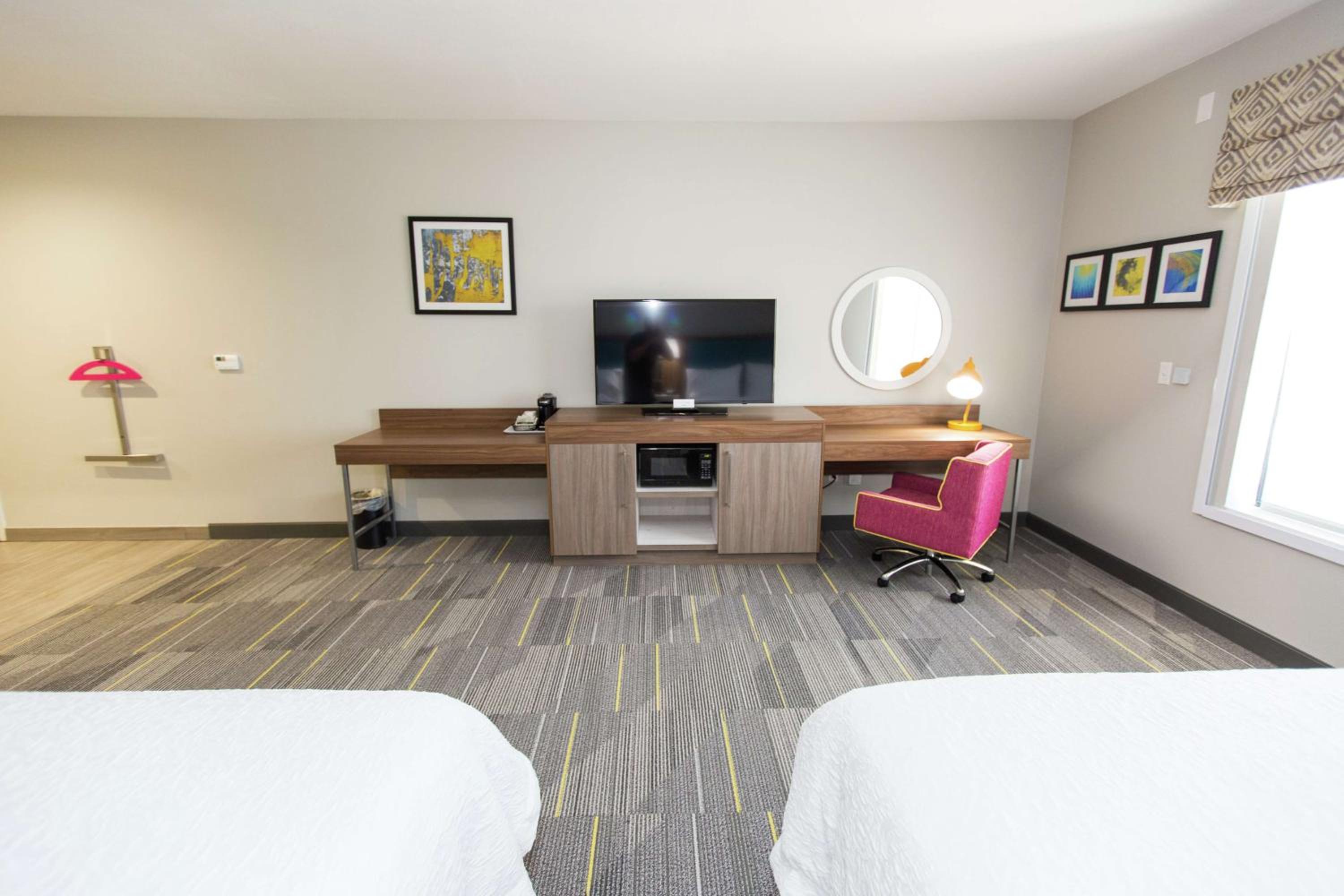 Queen Room with Two Queen Beds - Mobility and Hearing Access - Photo 5