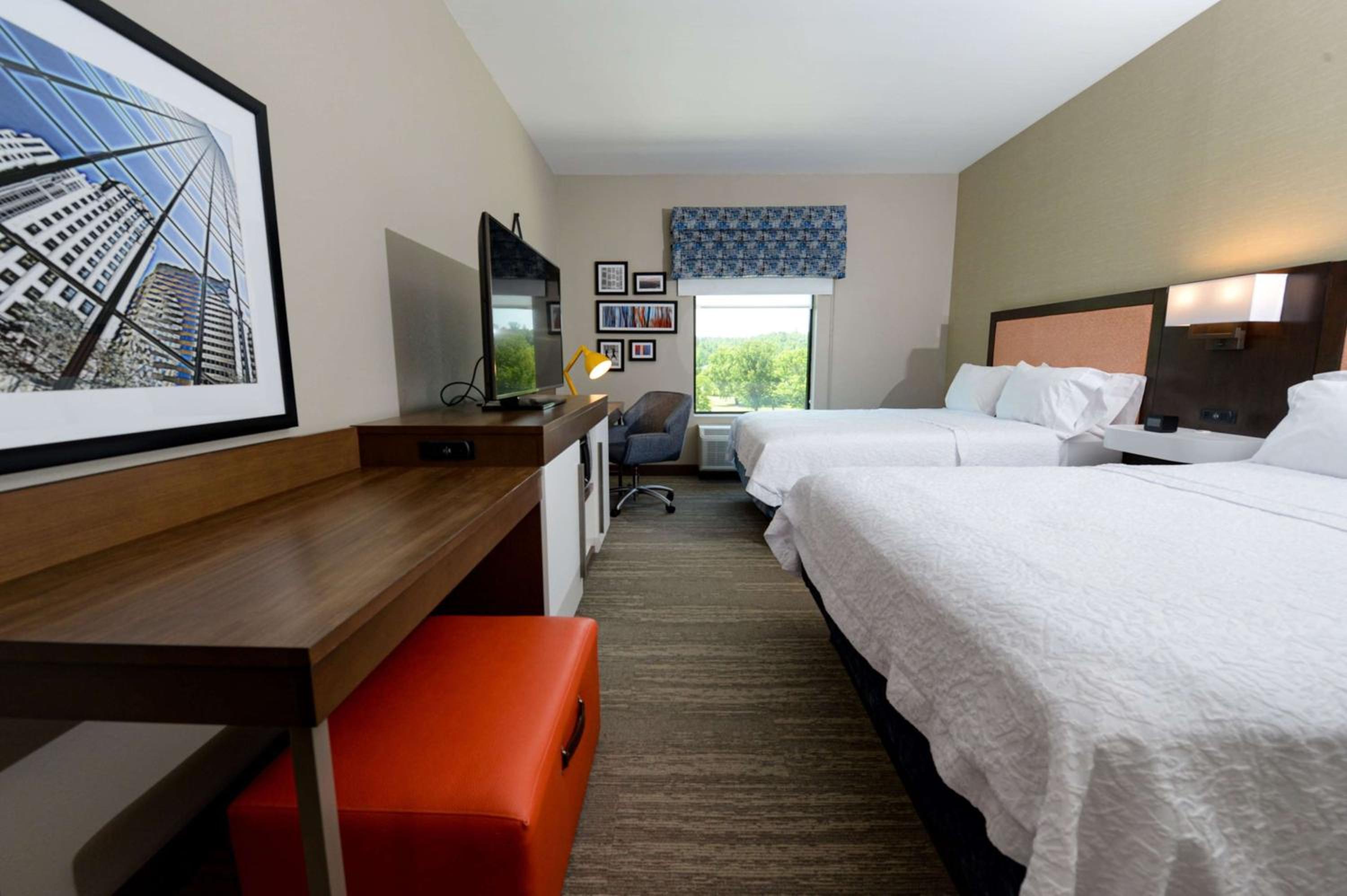 Queen Room with Two Queen Beds - Photo 1