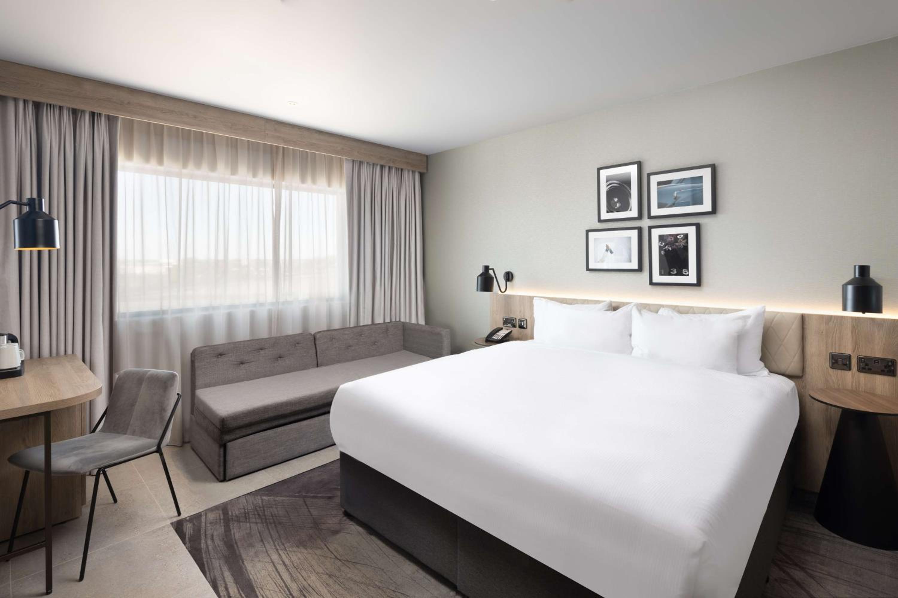 King Room - Mobility Accessible