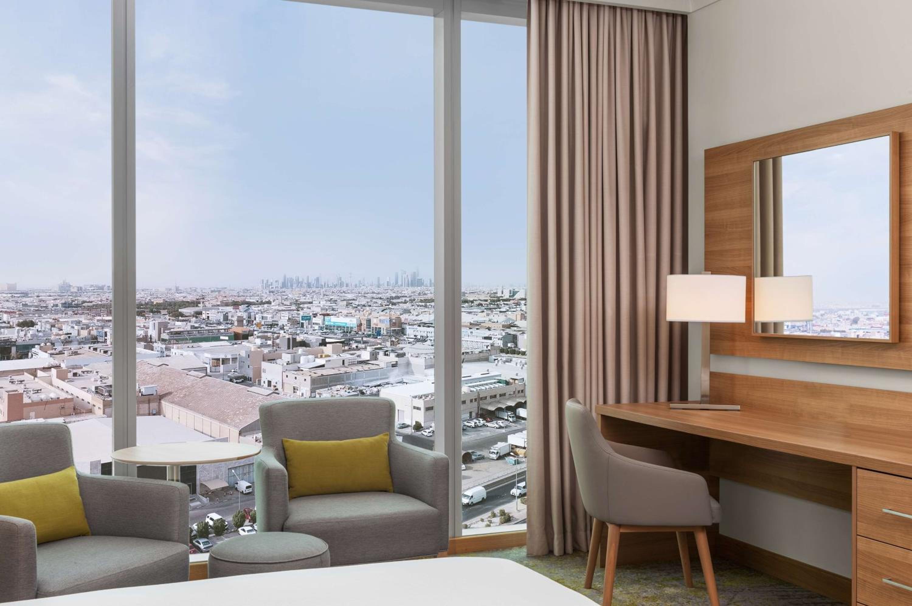 King Room with City View - Photo 2