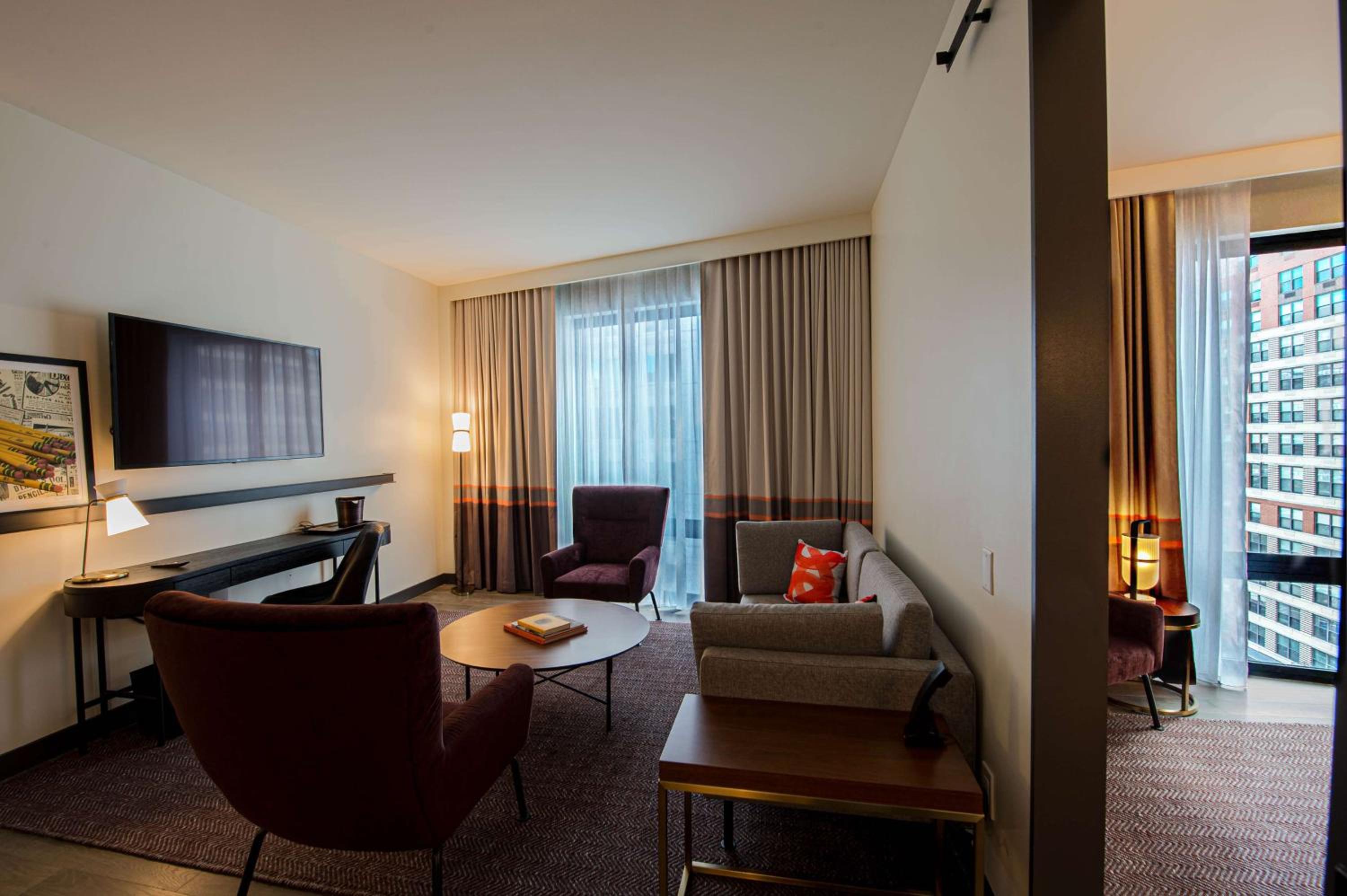 King Studio Suite - Photo 1