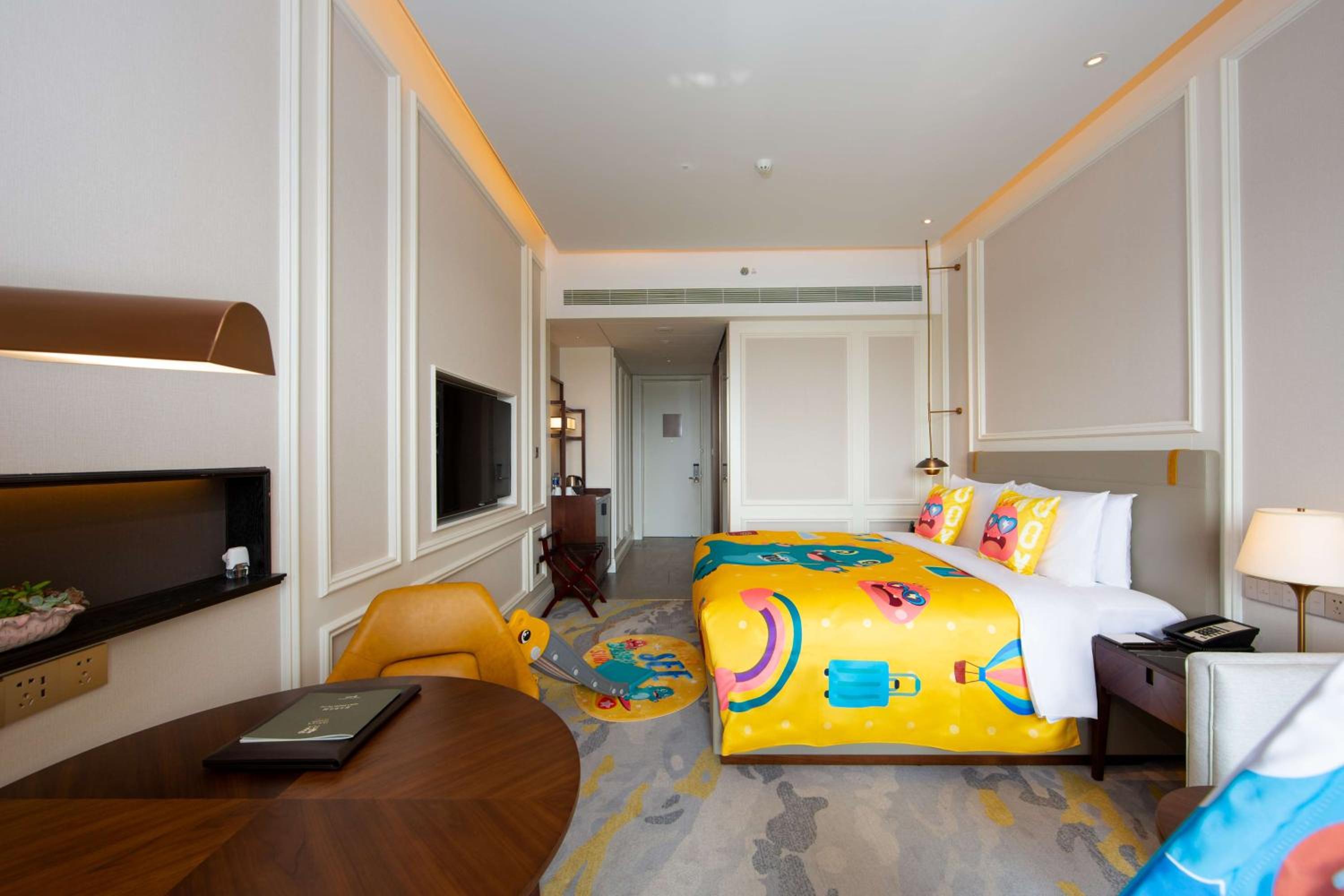 Family Room - Dino Theme