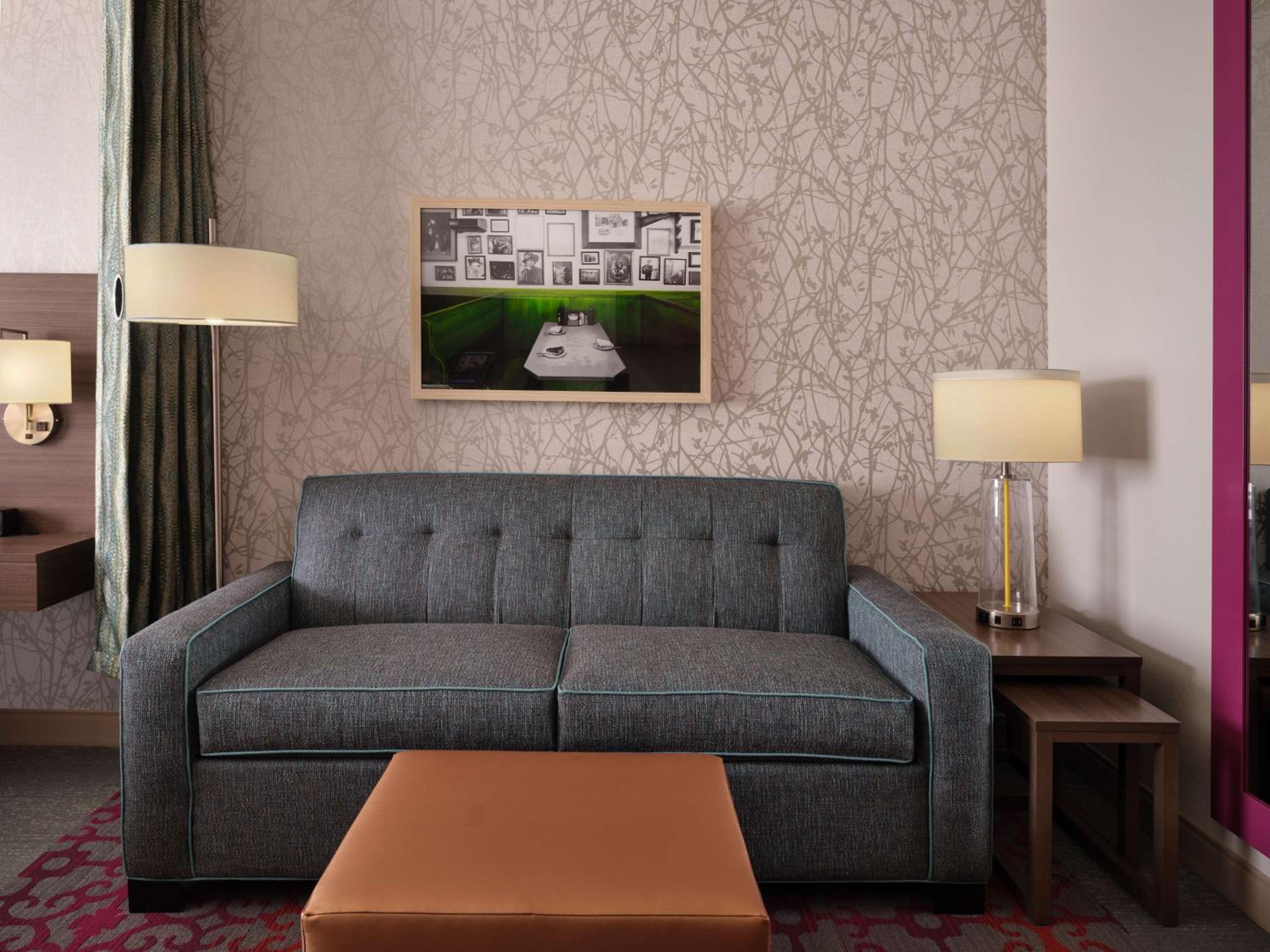 King Studio Suite - Non-Smoking - Photo 2