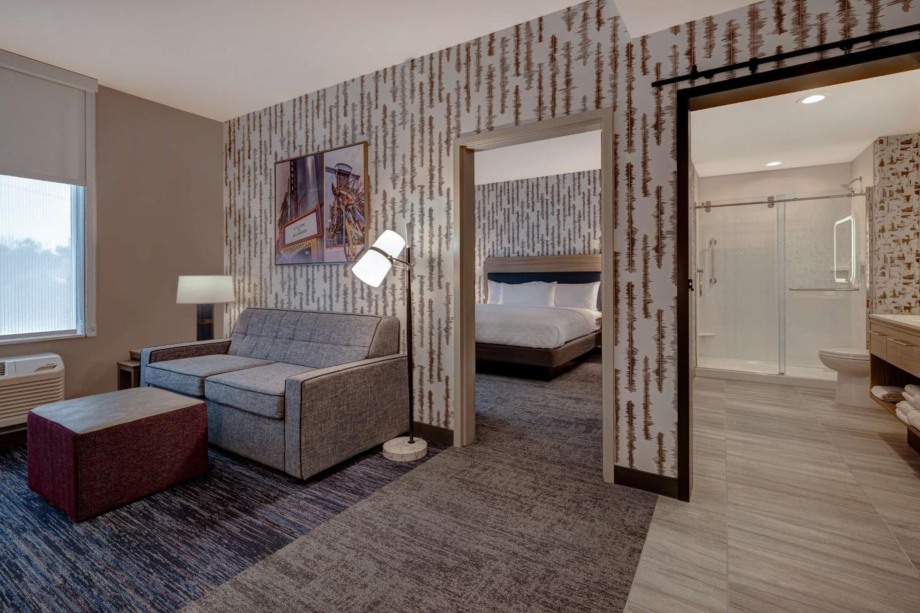 One-Bedroom King Suite - Non-Smoking - Photo 7