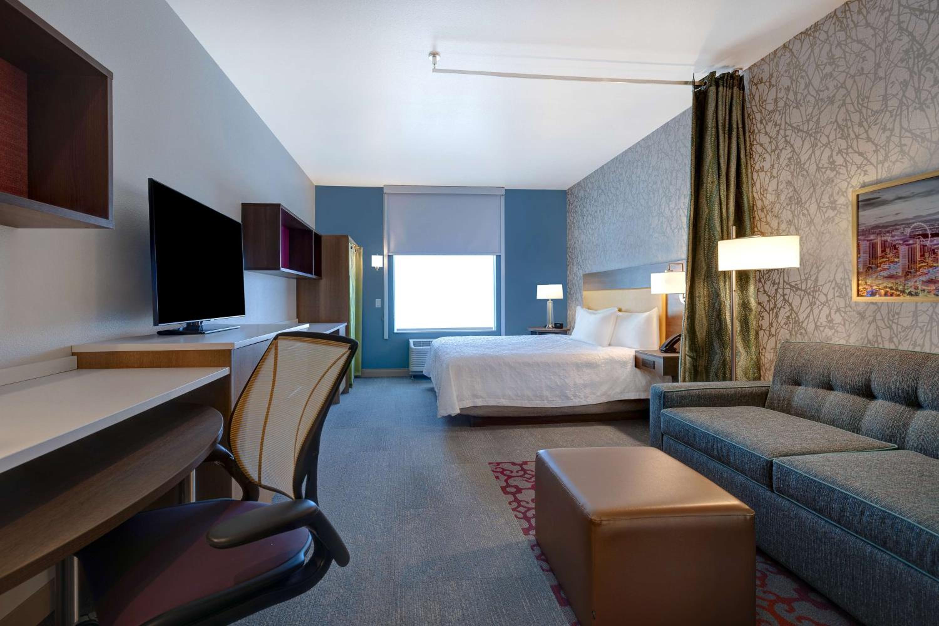 King Studio Suite - Non-Smoking - Photo 5