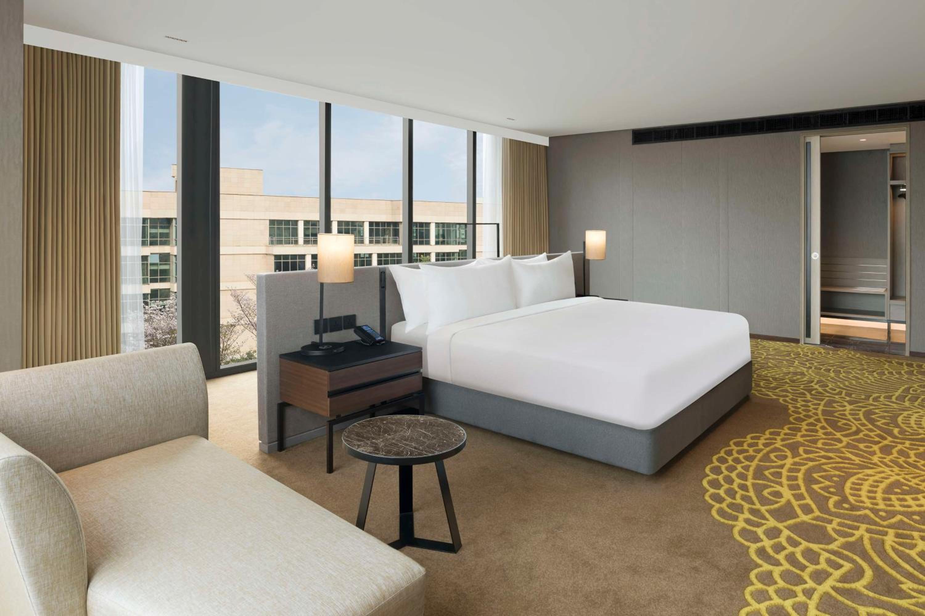 One-Bedroom King Suite - Photo 1